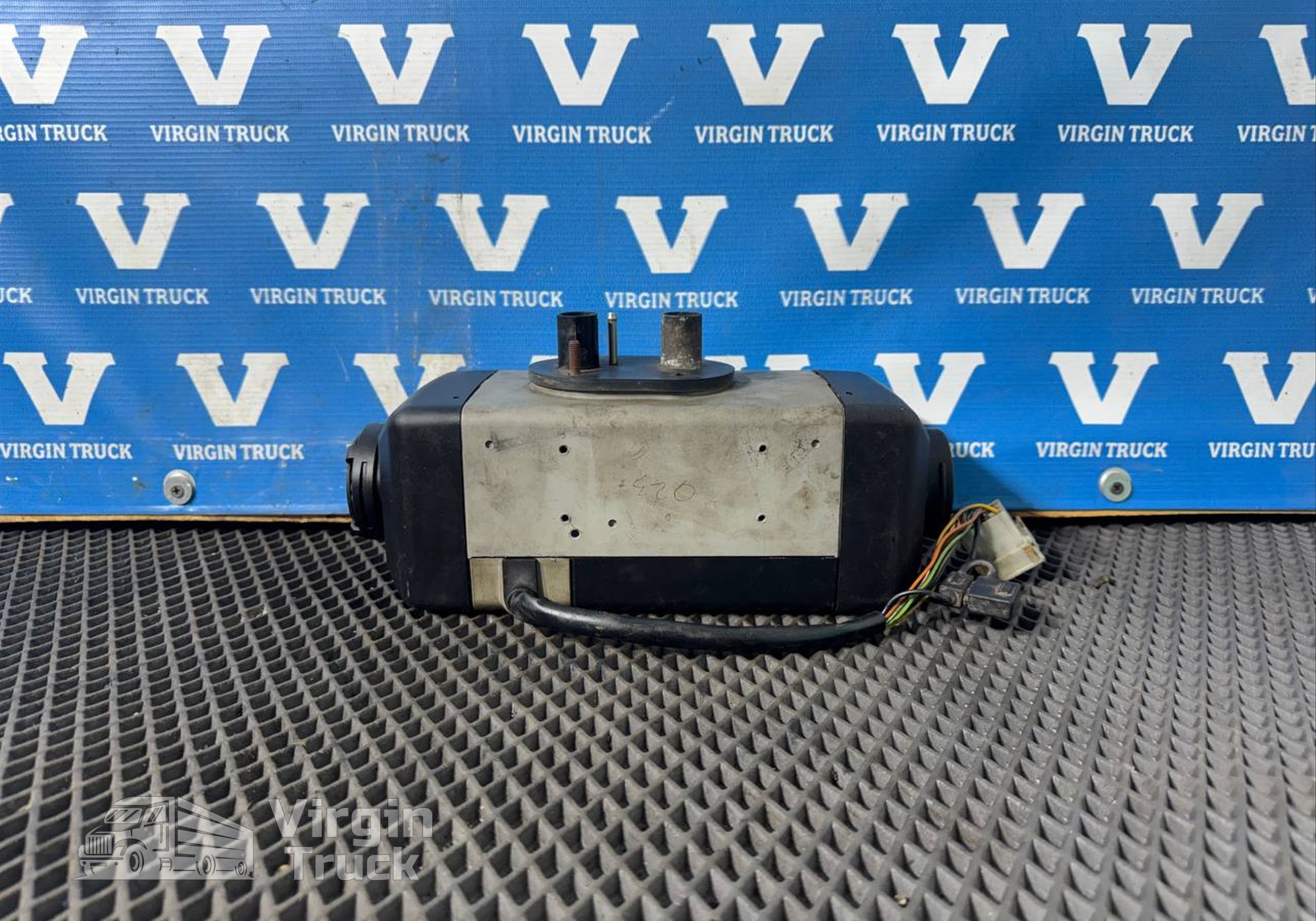 9013318A Автономный отопитель 2,0 kW для Renault Premium