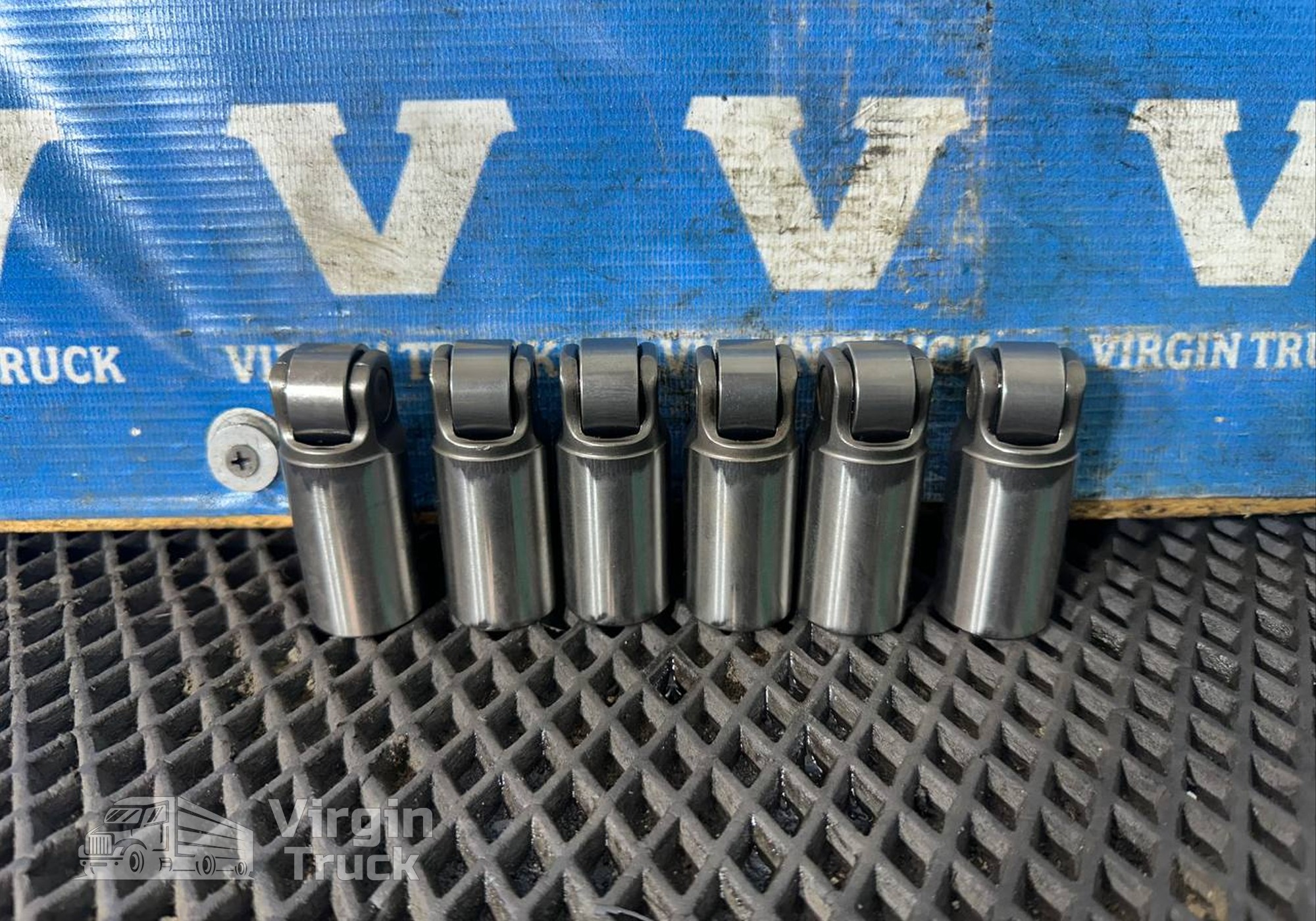 1645642 Комплект толкателей впускного клапана для Daf XF106