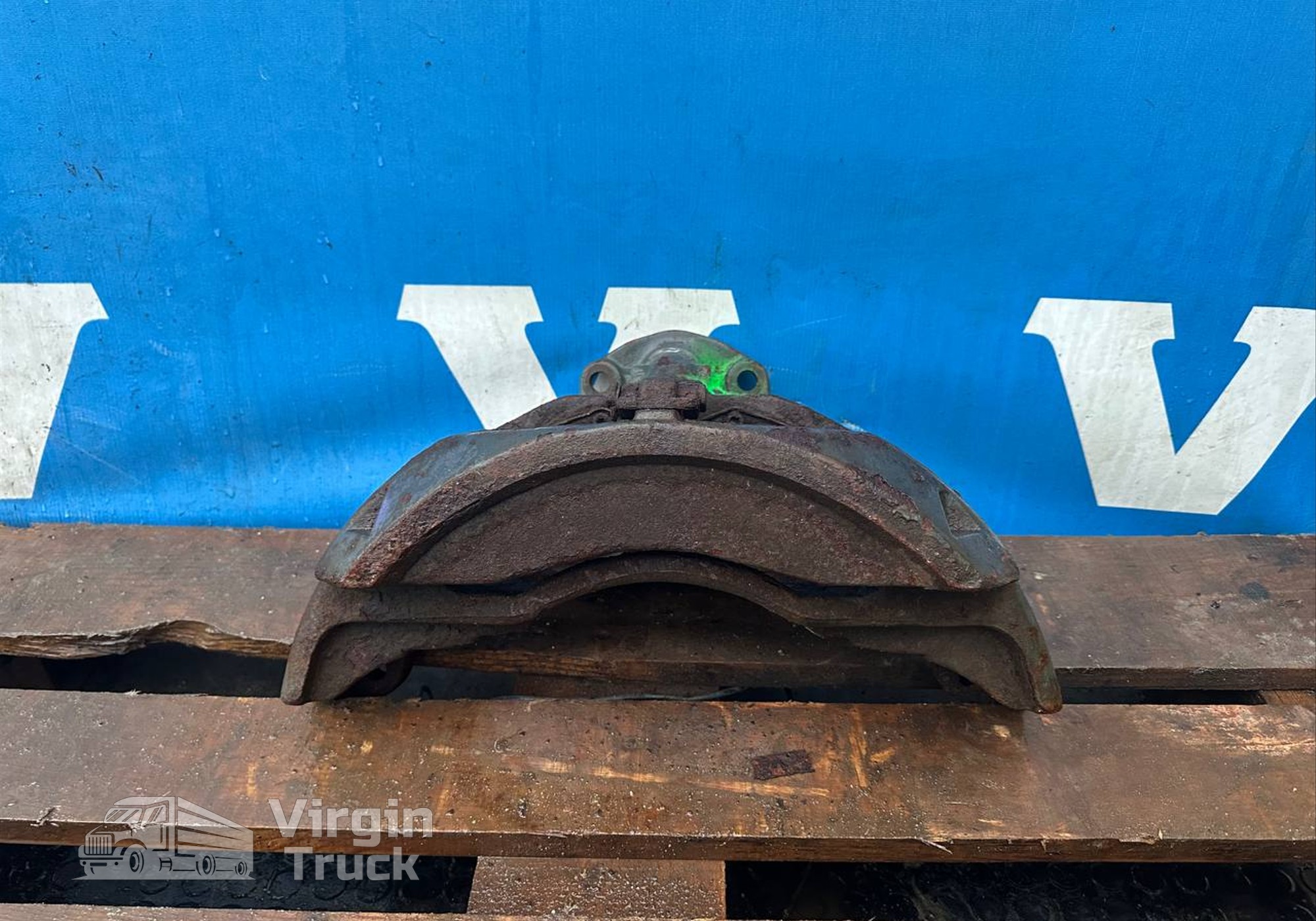 1612741 Суппорт передний левый / задний правый