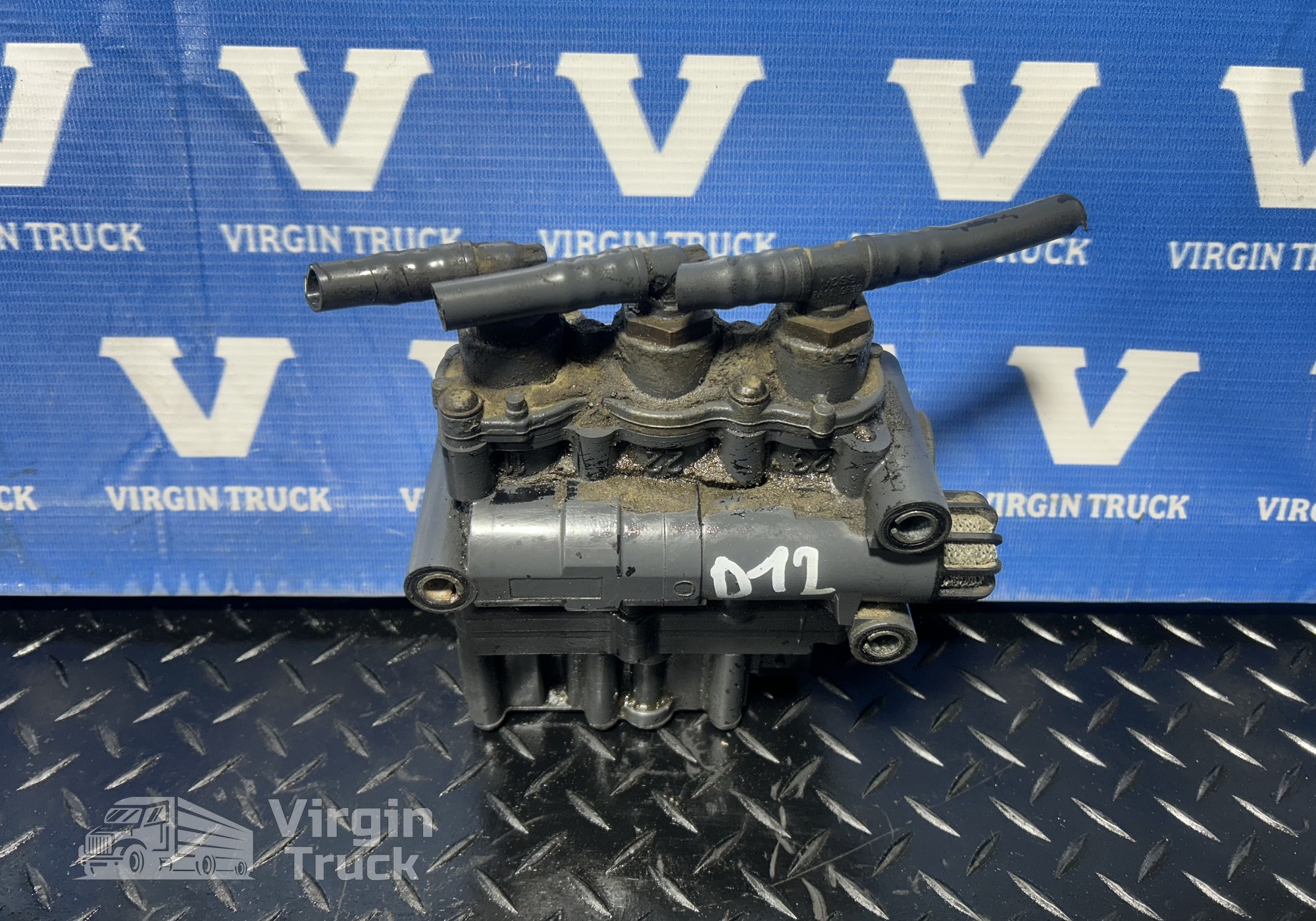 4728900410 Кран уровня пола