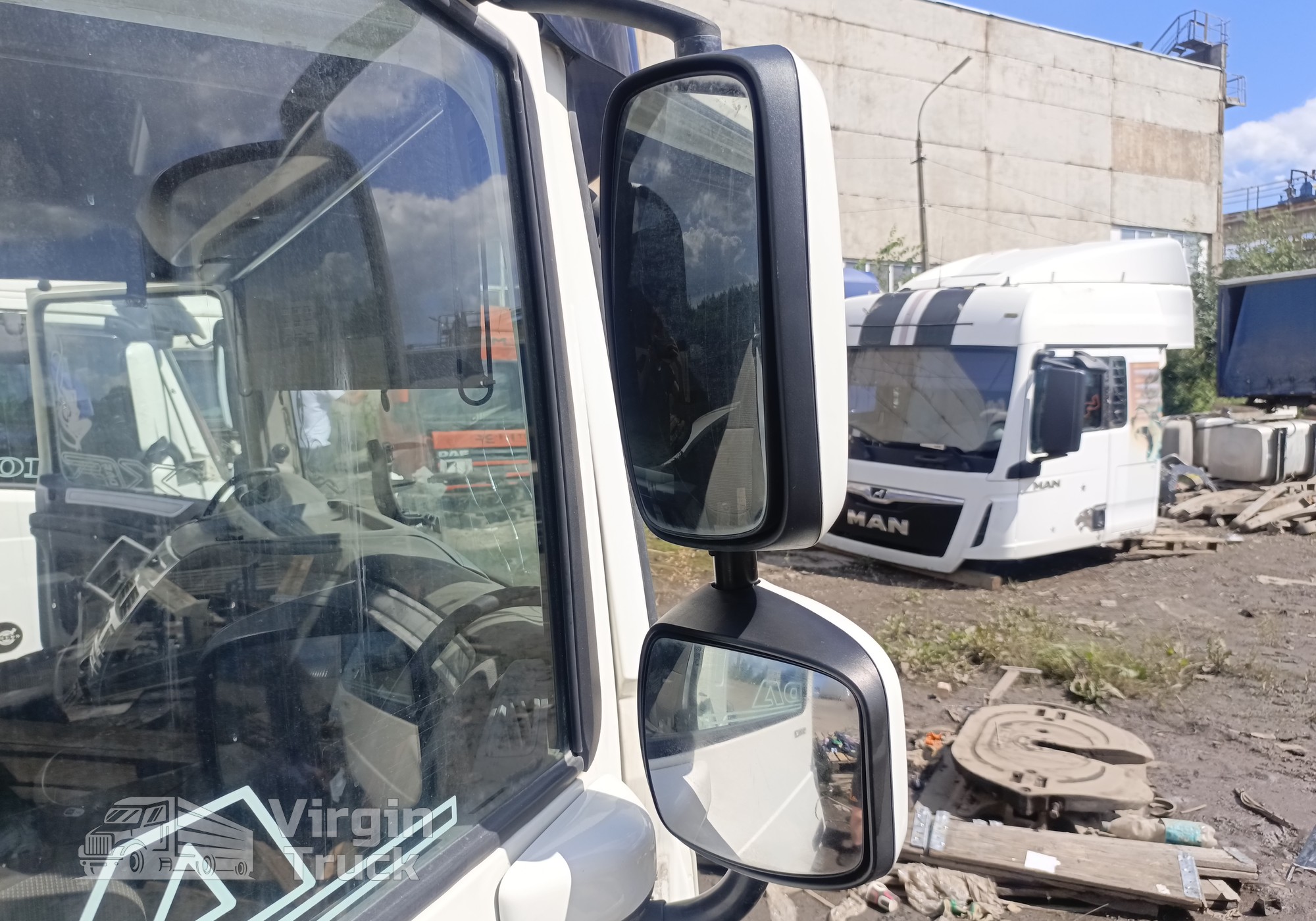 Зеркало заднего вида боковое для Daf XF106 (с 2012)
