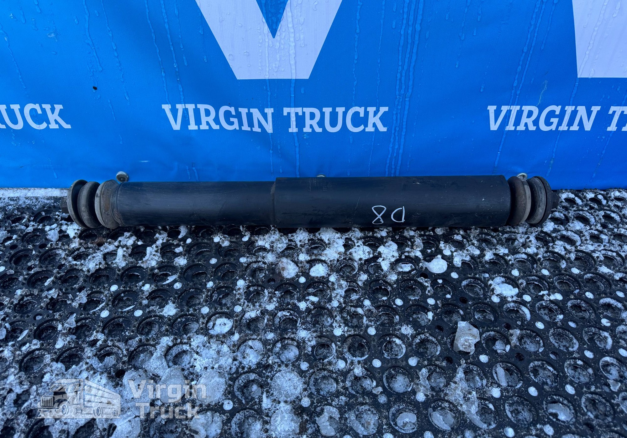 1942781 Амортизатор передний