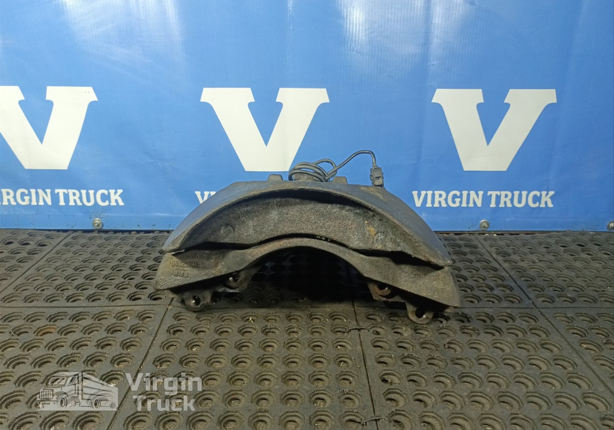 21487605 Суппорт передний правый для Разные Грузовики