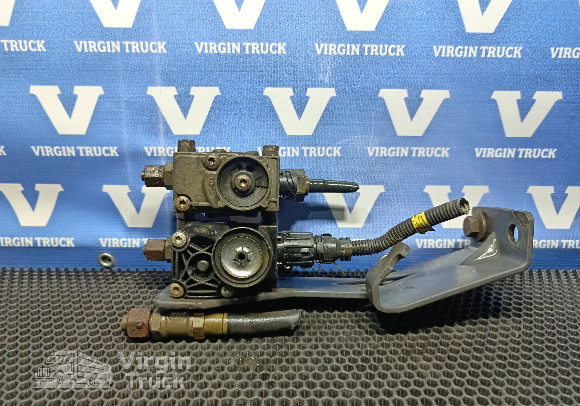 20516342 Кран ABS для Volvo FH 2 (с 2002 по 2008)