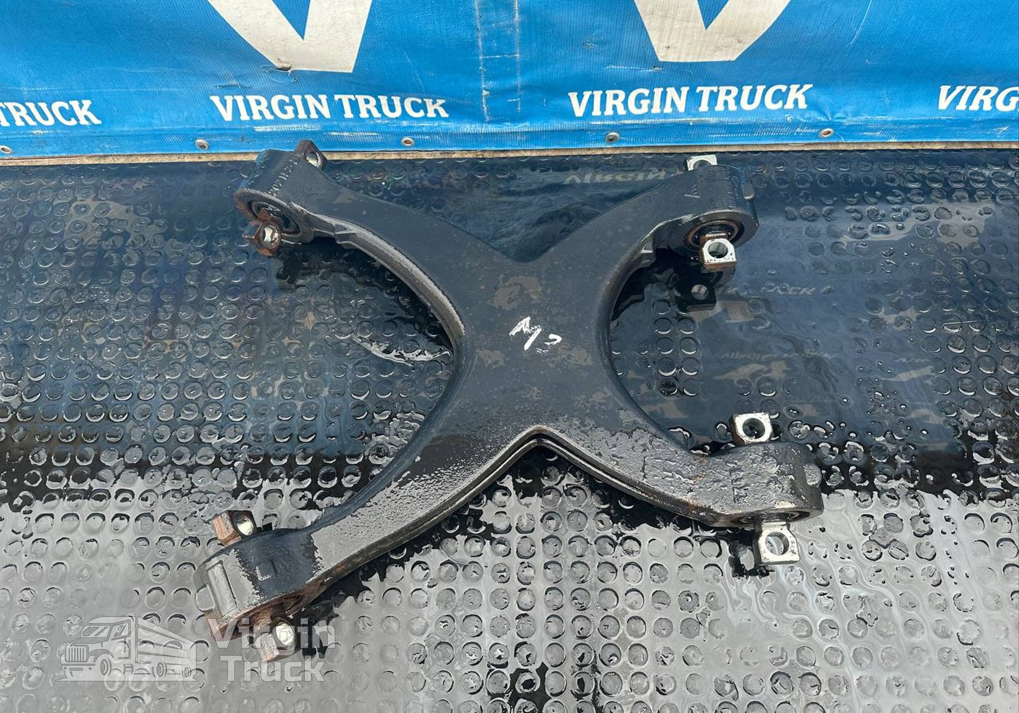 81432206327 Тяга реактивная Х-образная 2018г. для Man TGX TG3 (с 2020)