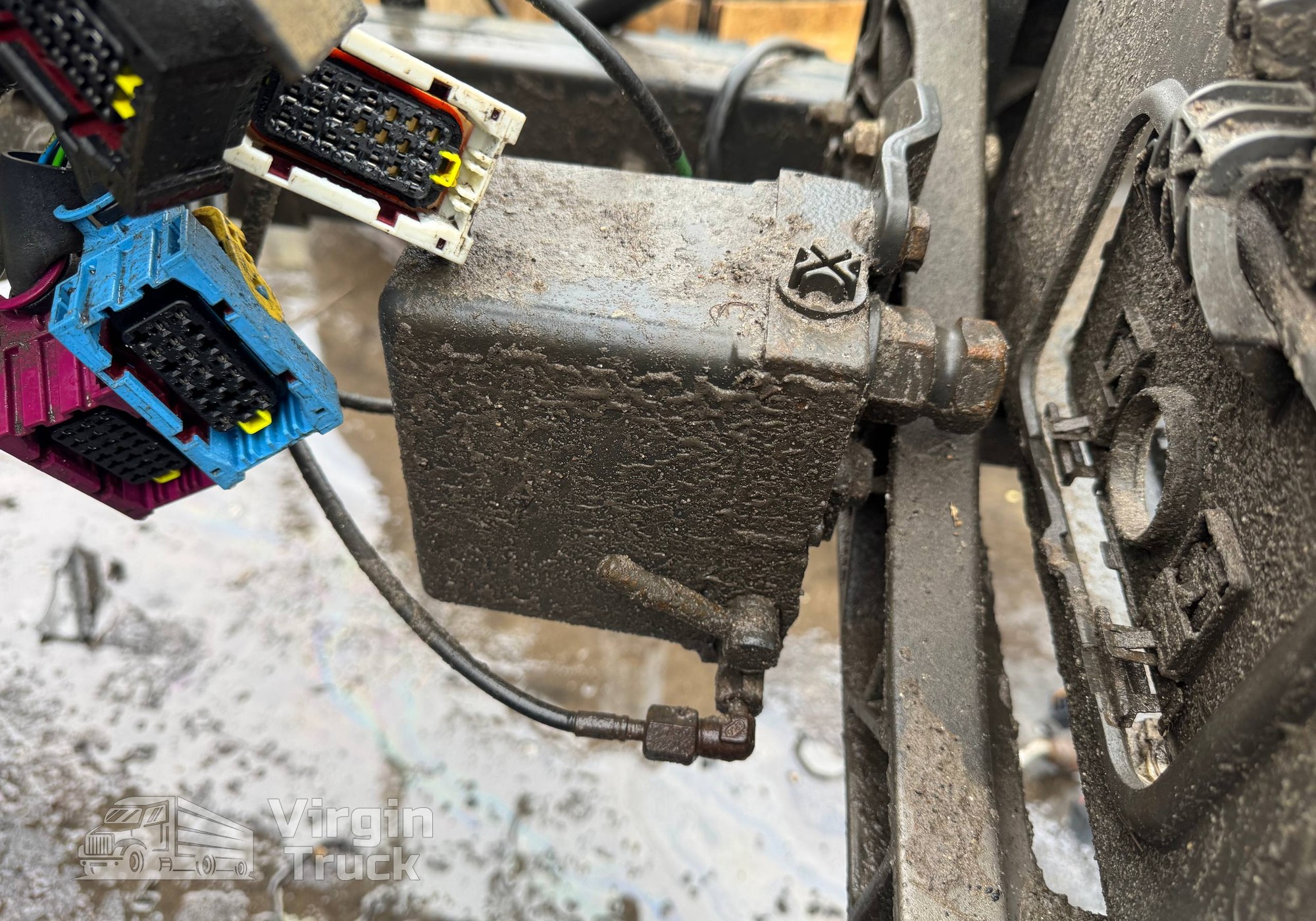 0015533801 Насос подъема кабины 2017г. для Mercedes-Benz Actros