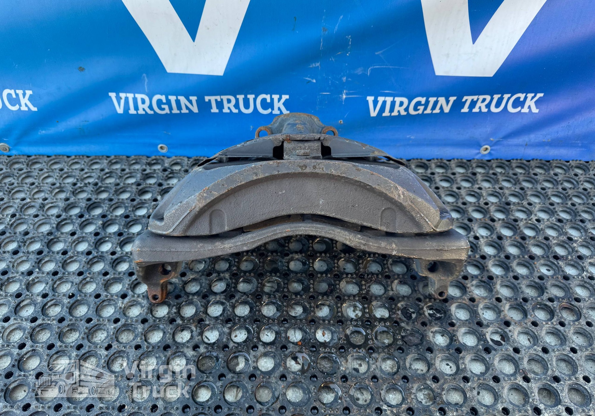 2429516 Суппорт задний левый для Scania 5-series R (с 2004 по 2016)