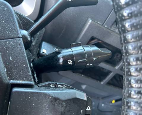 7422007399 Переключатель подрулевой для Renault T (с 2013)