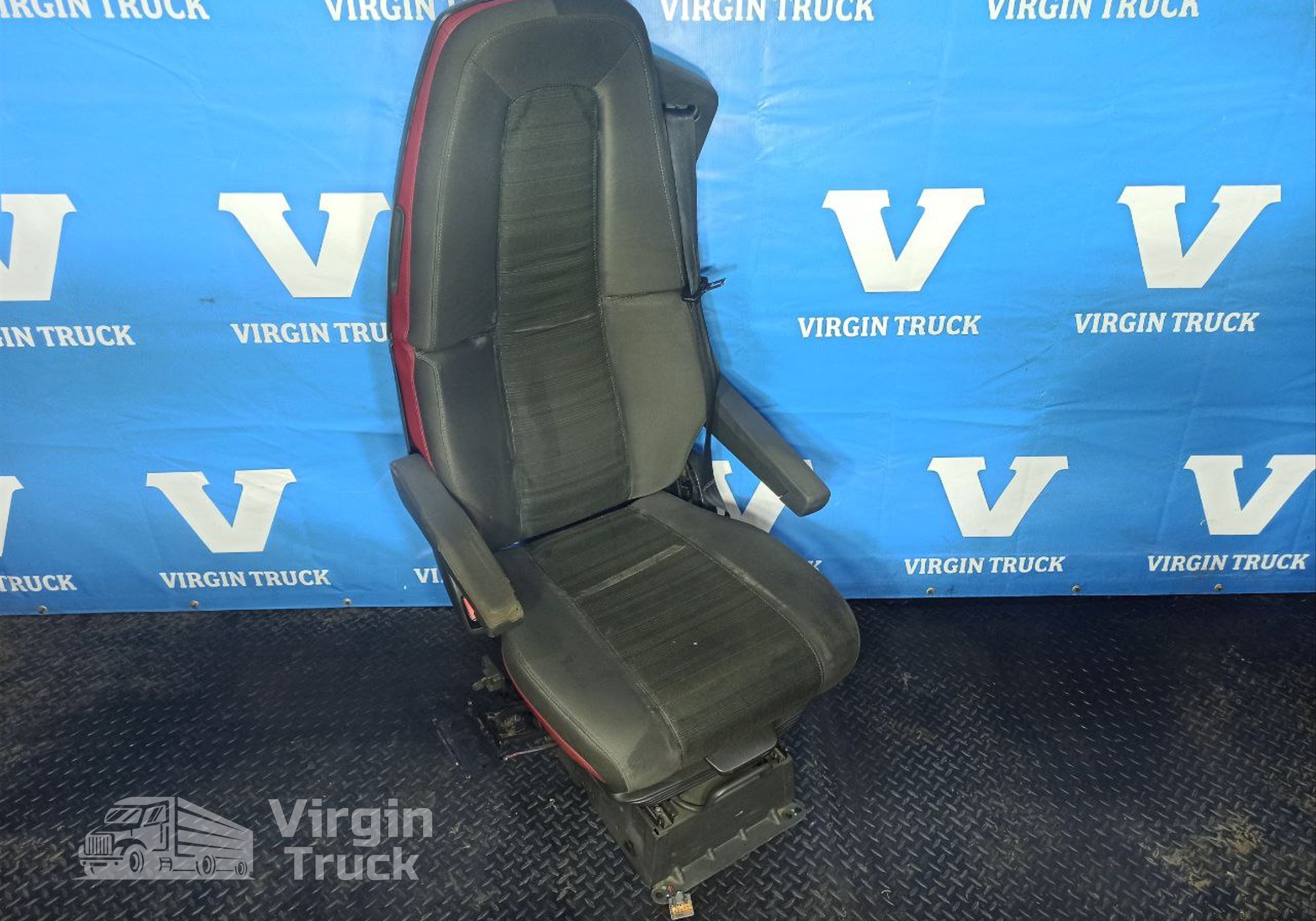 22039408 Сиденье переднее левое для Volvo FH 4 (с 2012)