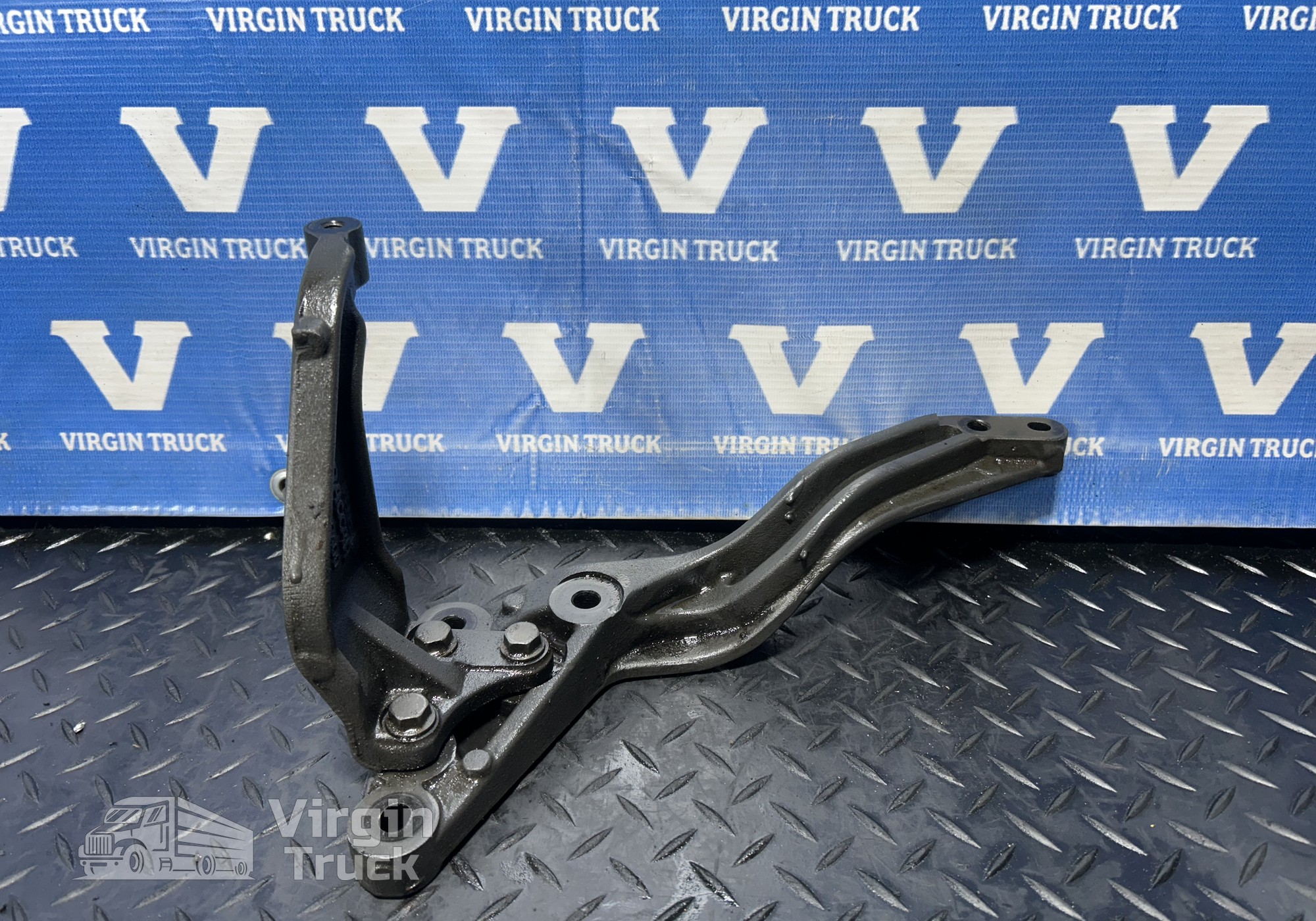 2195400 Кронштейн для Daf XG (с 2021)