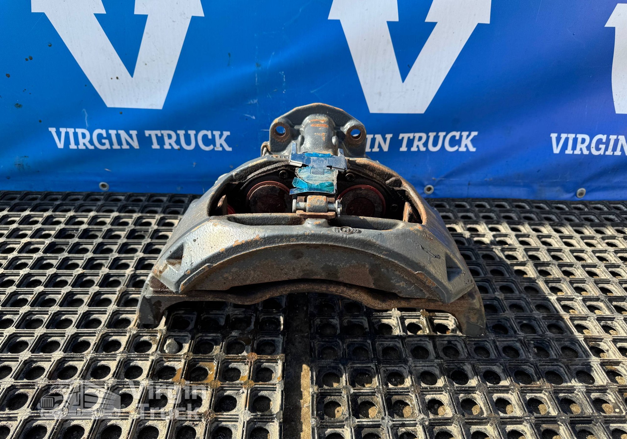 1862300 Суппорт задний левый 2021г. для Daf XF106