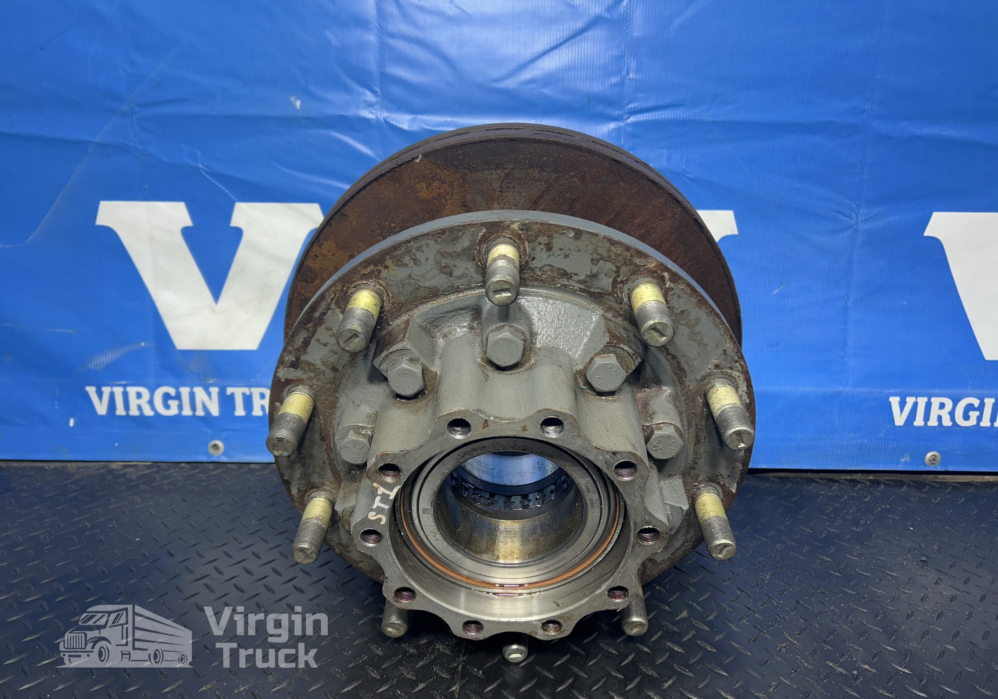 AZ71174430002 Ступица для Sinotruk Sitrak C7H