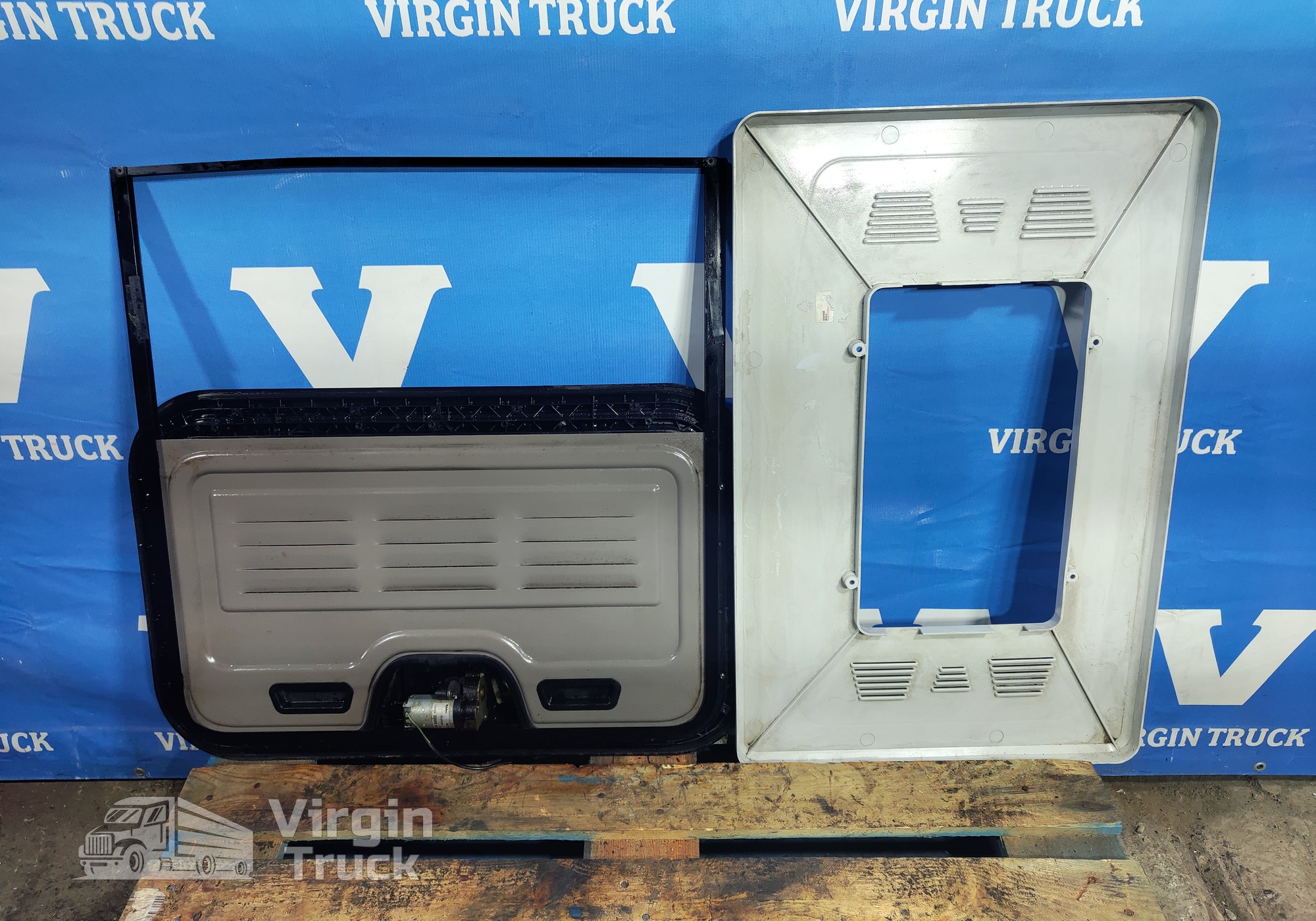 1918481 Люк в сборе для Daf CF II (с 2006 по 2013)