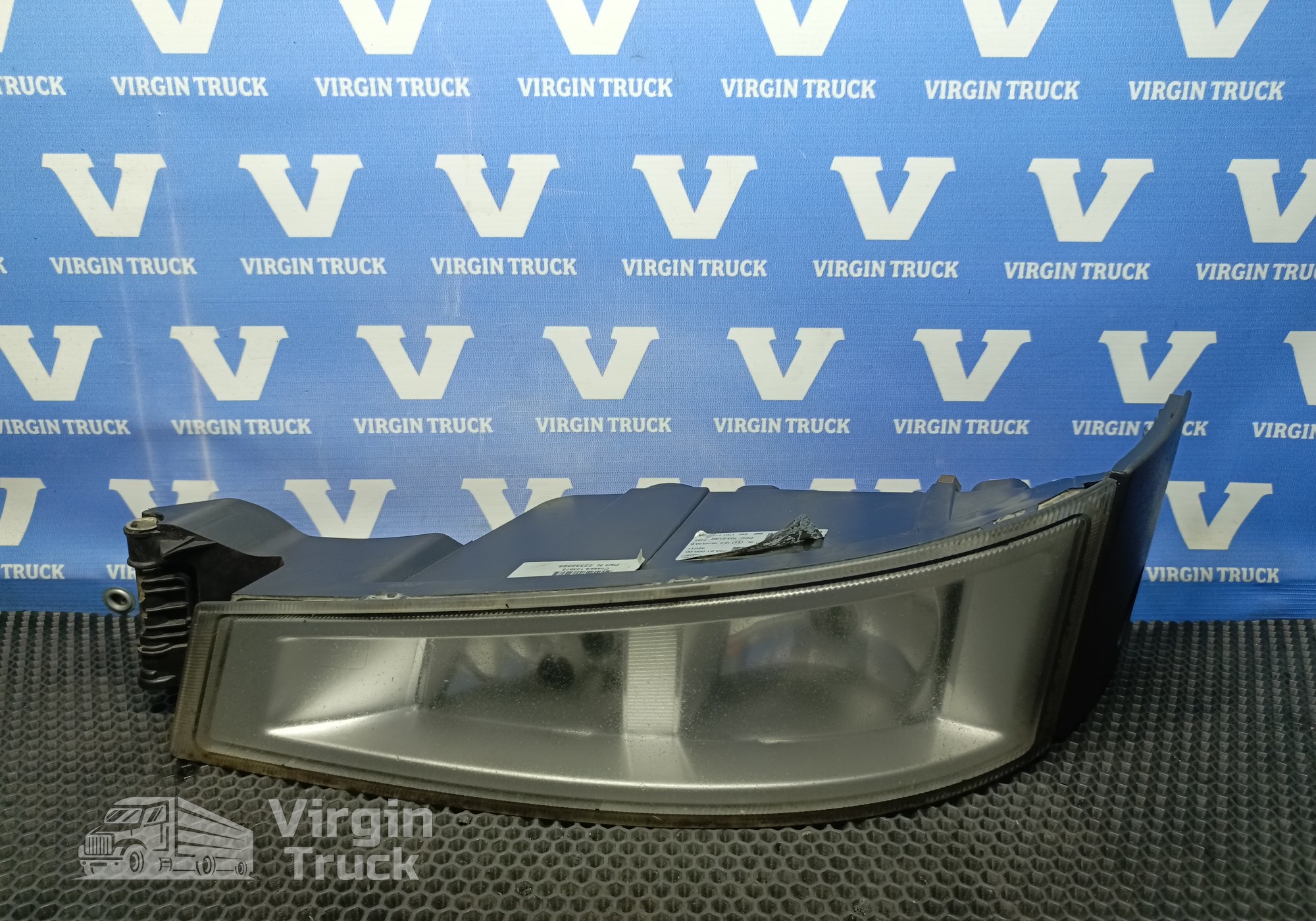 22332595 Фара противотуманная левая для Volvo FH 4 (с 2012)