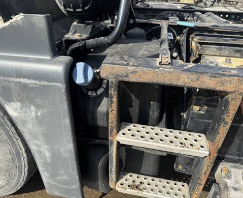 81154006129 Бак AdBlue 80L в сборе для Man TGA