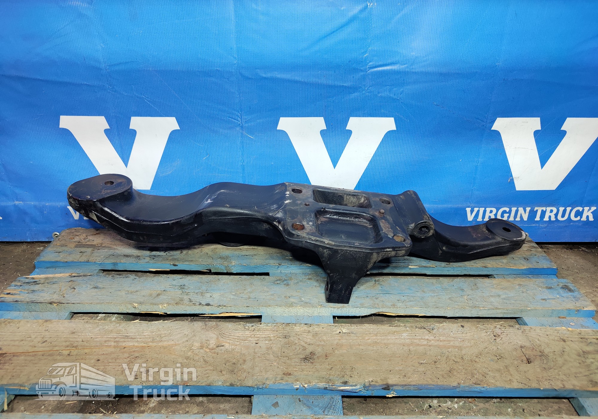 29123202001 Кронштейн пневморессоры правый для Faw J7 (с 2018)