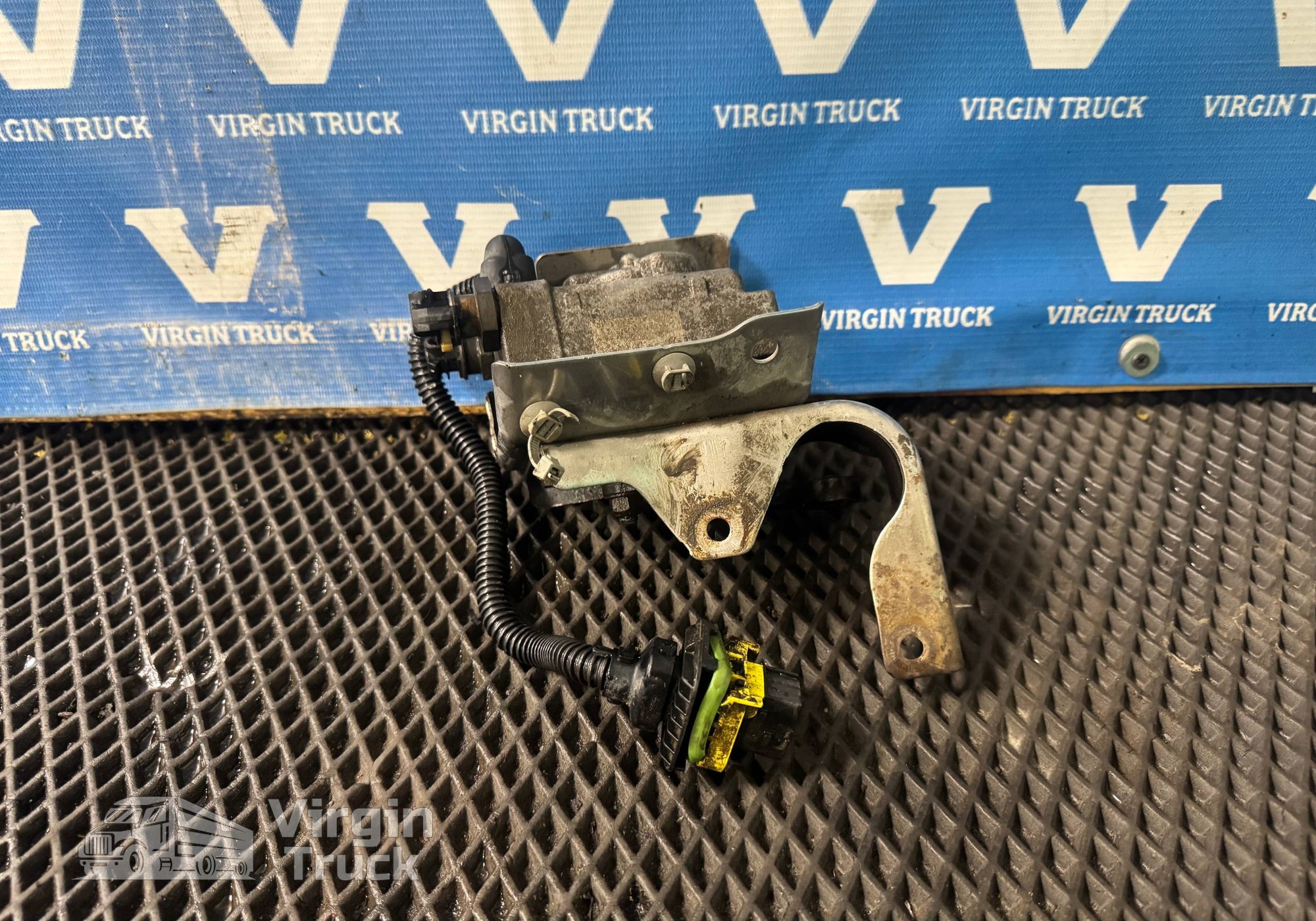 51081506129 Клапан рециркуляции выхлопных газов 2018г. для Man TGX II (с 2012)