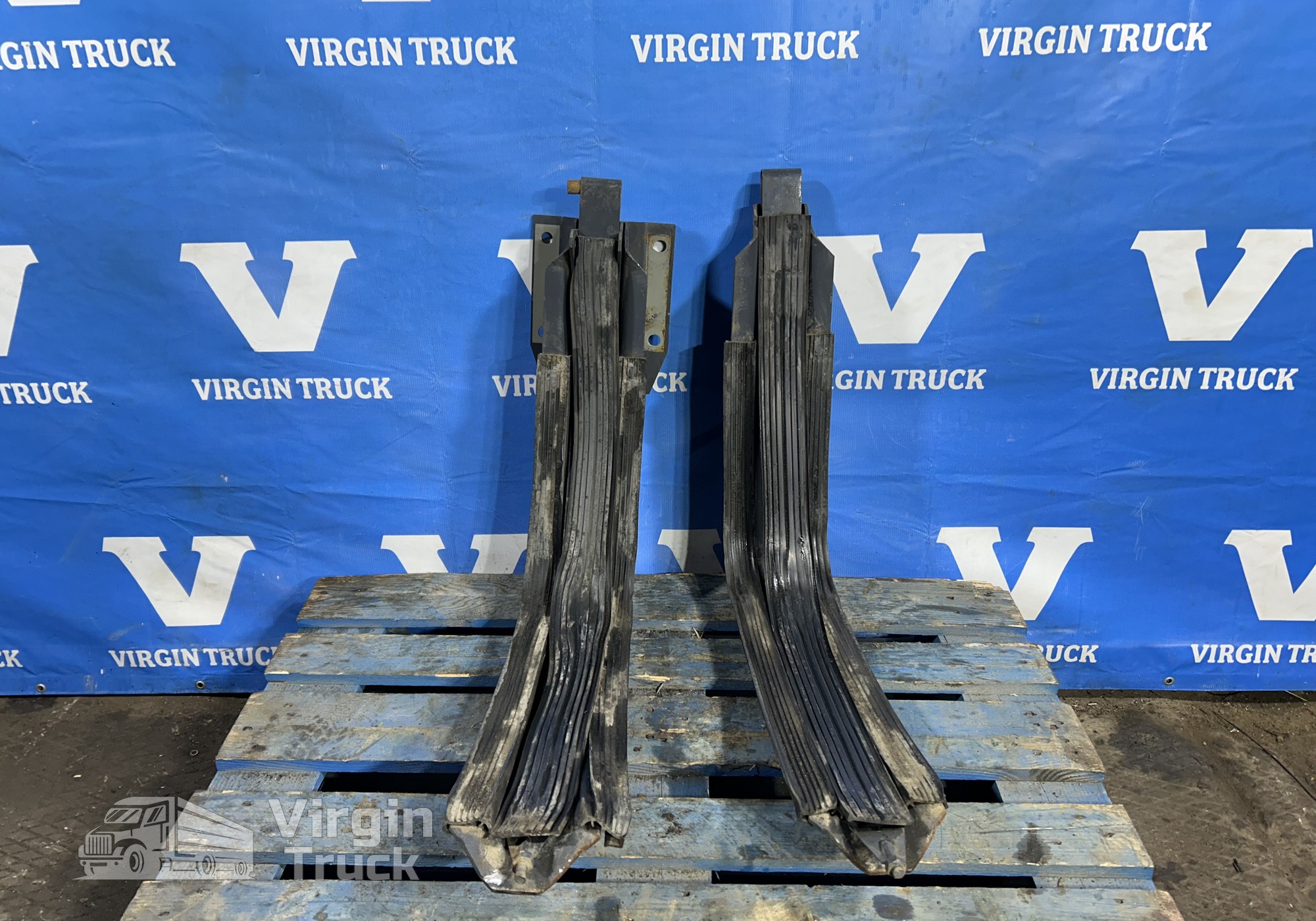 1659141 Кронштейн для Daf XG (с 2021)