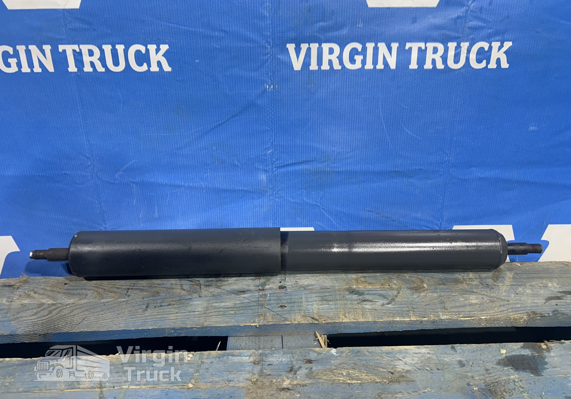 1942781 Амортизатор