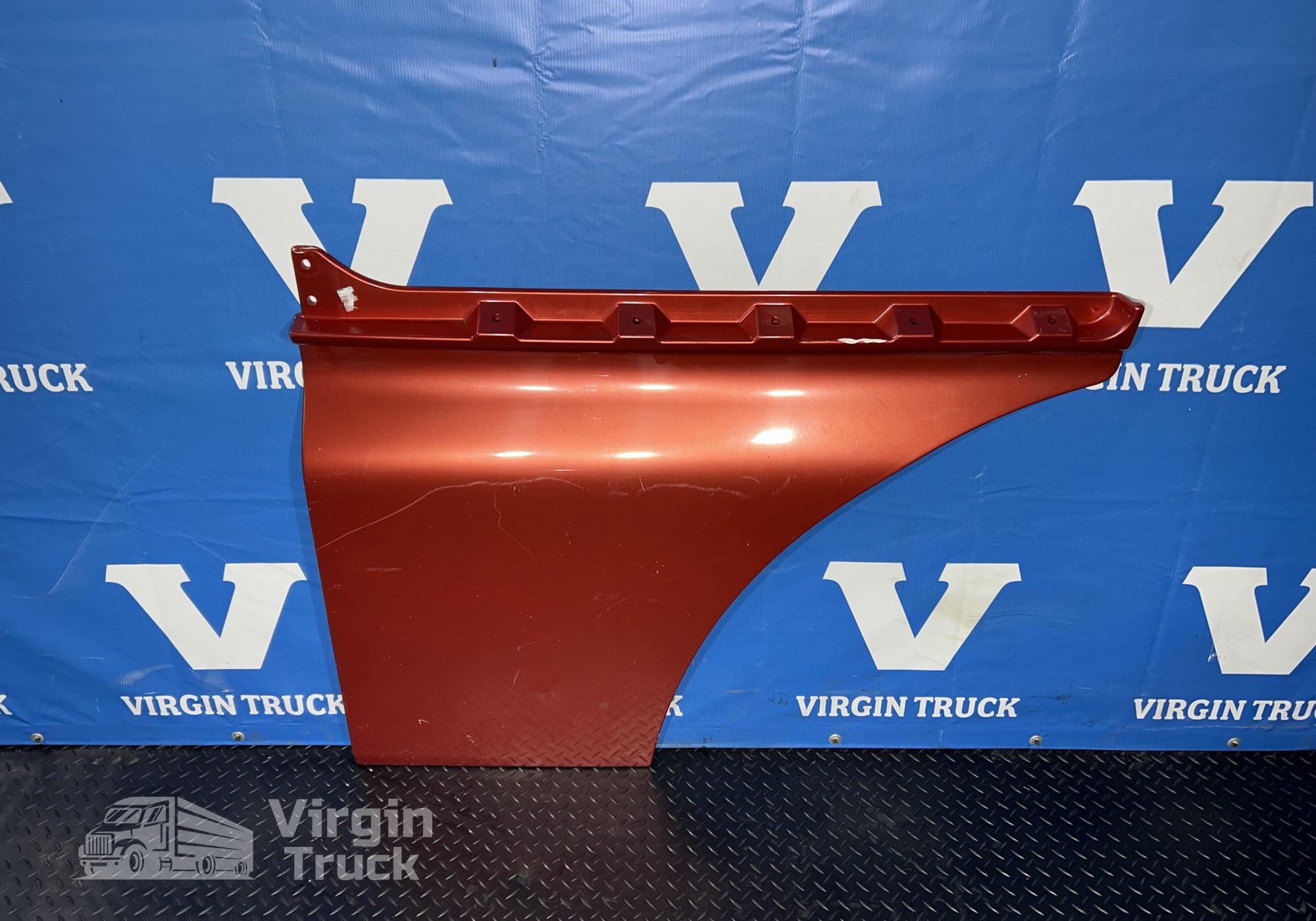 811W626106006 Продолжение двери 2023г. для Sinotruk Sitrak C7H