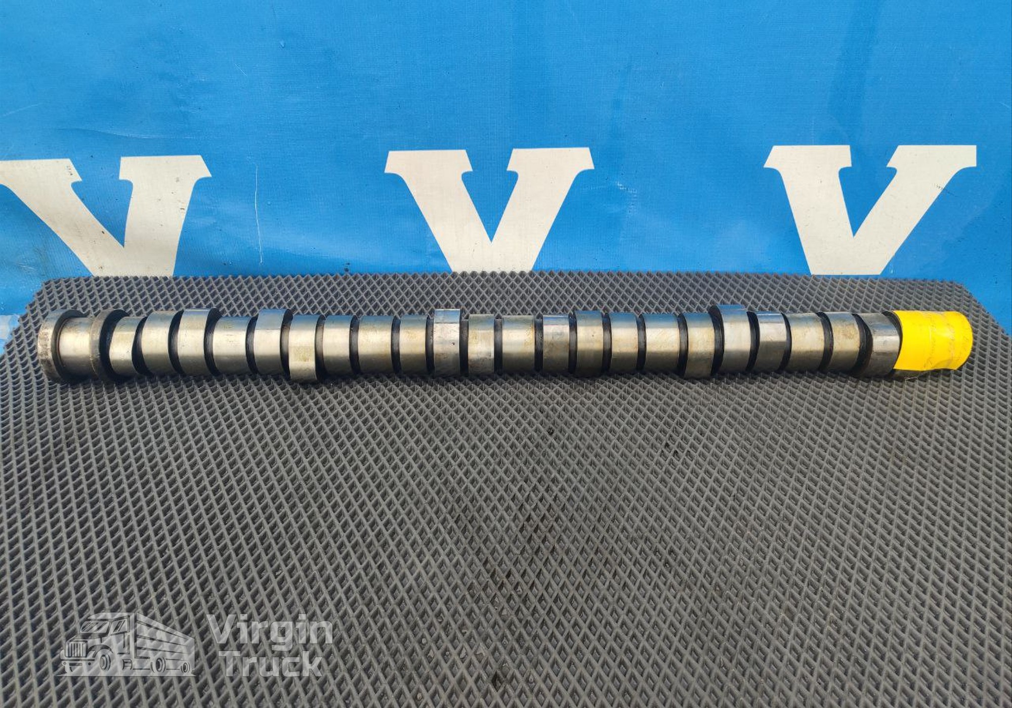 3165224 Распредвал для Volvo FM