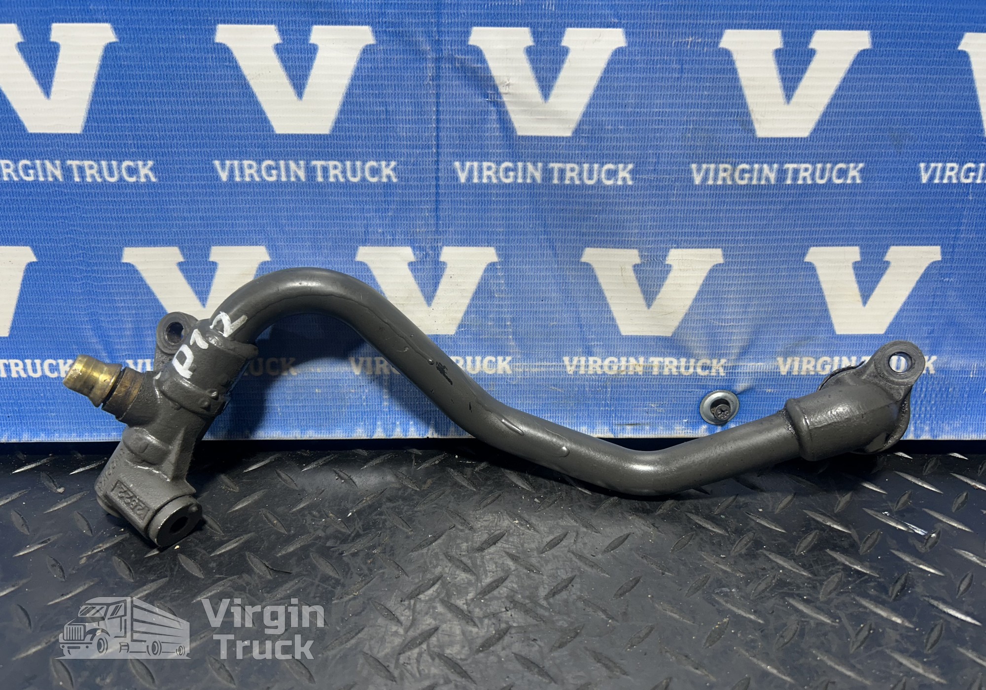 2120560 Трубка для Volvo FH 4 (с 2012)