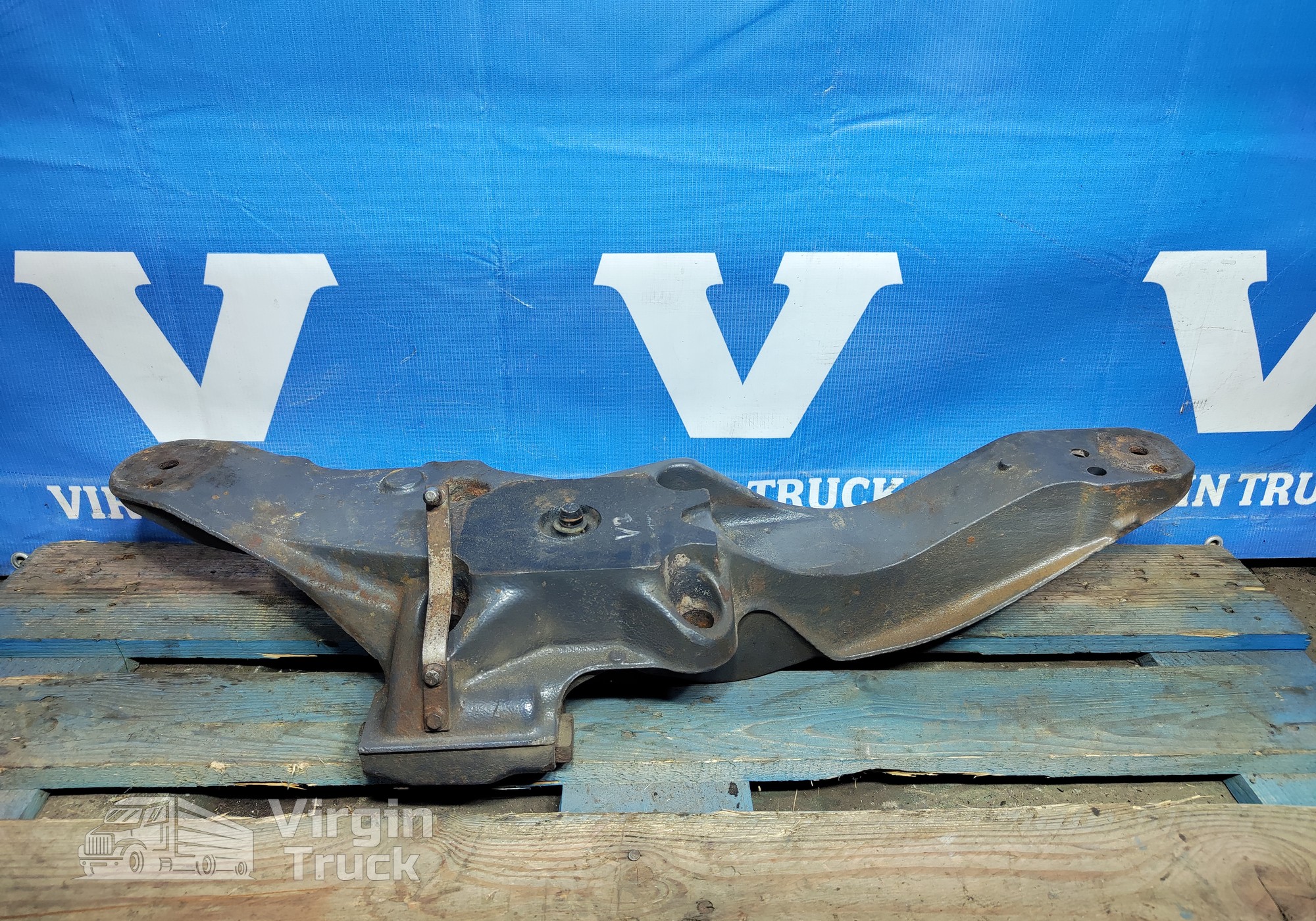 21196819 Кронштейн рессоры для Volvo FM