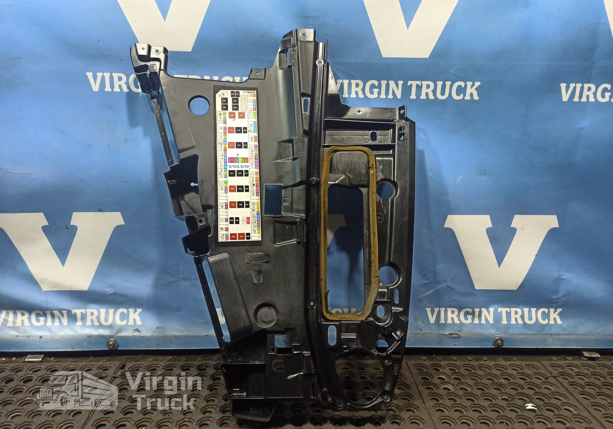 82271583 Усилитель торпеды для Volvo FH 4 (с 2012)