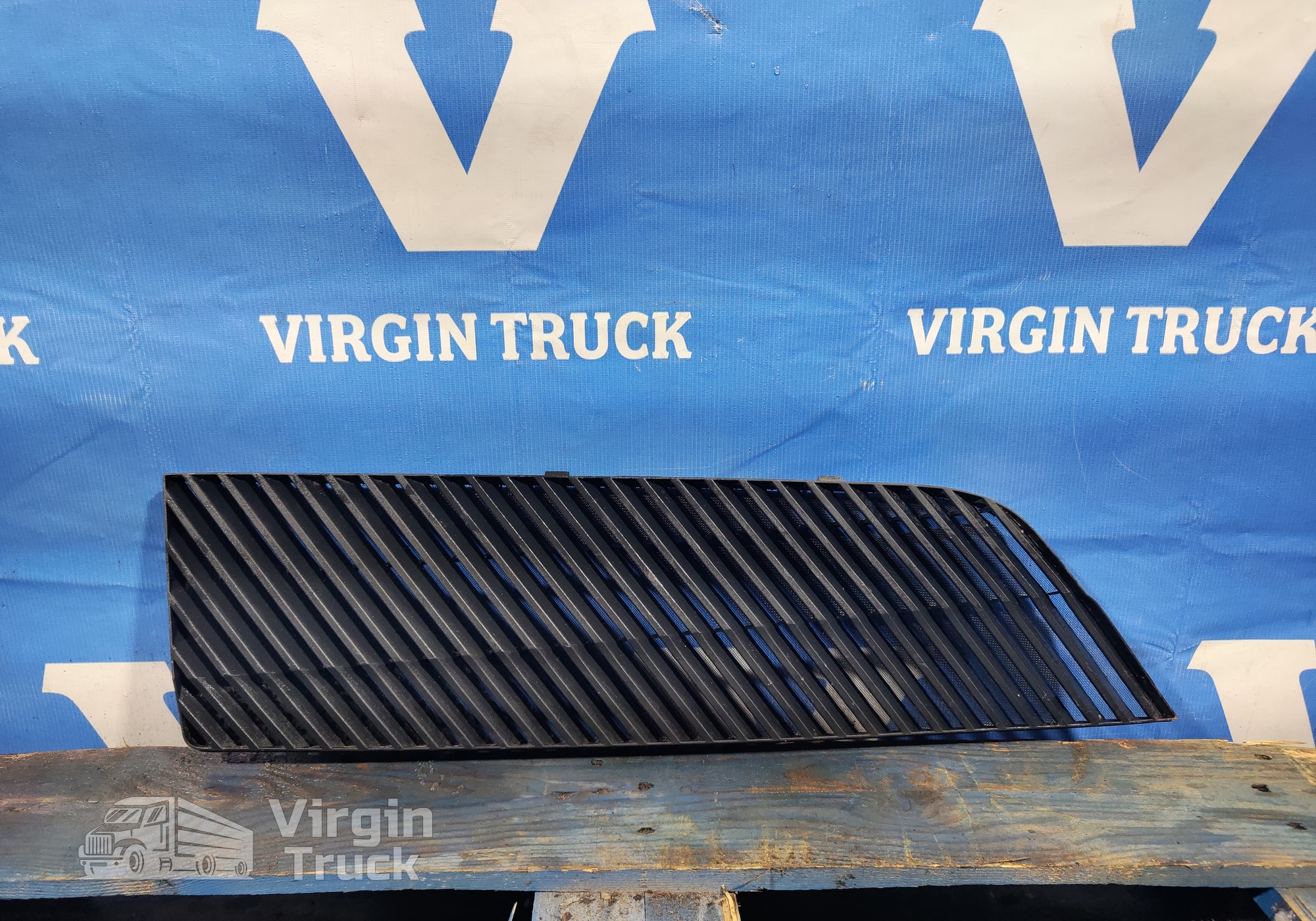 21244773 Решетка вентиляционная для Volvo FH 4 (с 2012)