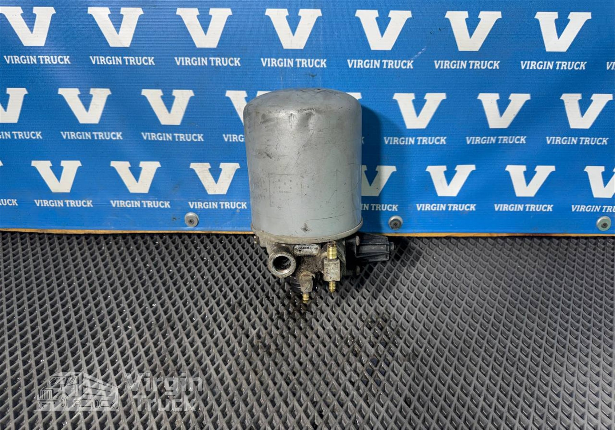 81521026209 Осушитель воздуха 12,5 бар для Man TGL