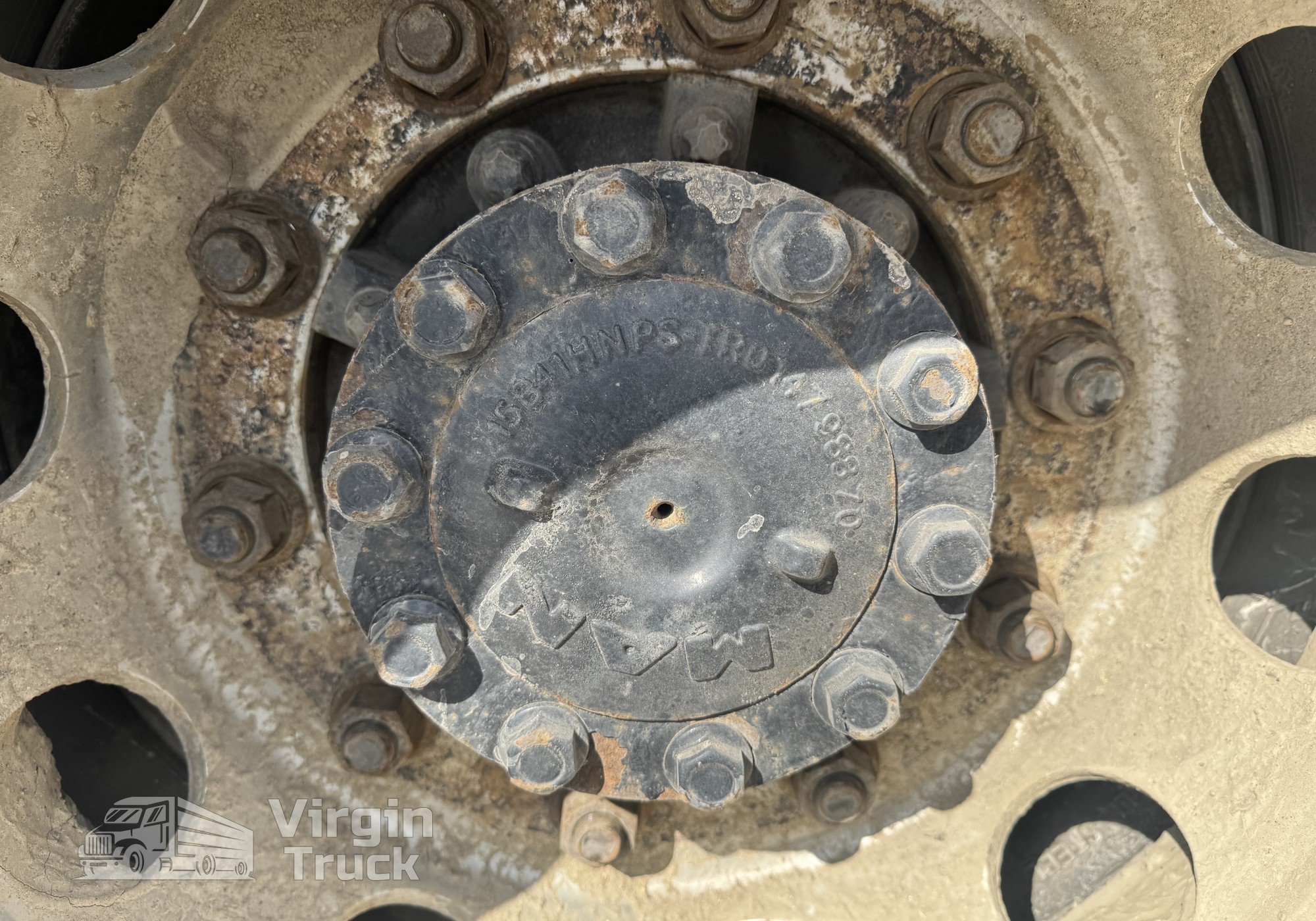 81355020146 Полуось без блокировки