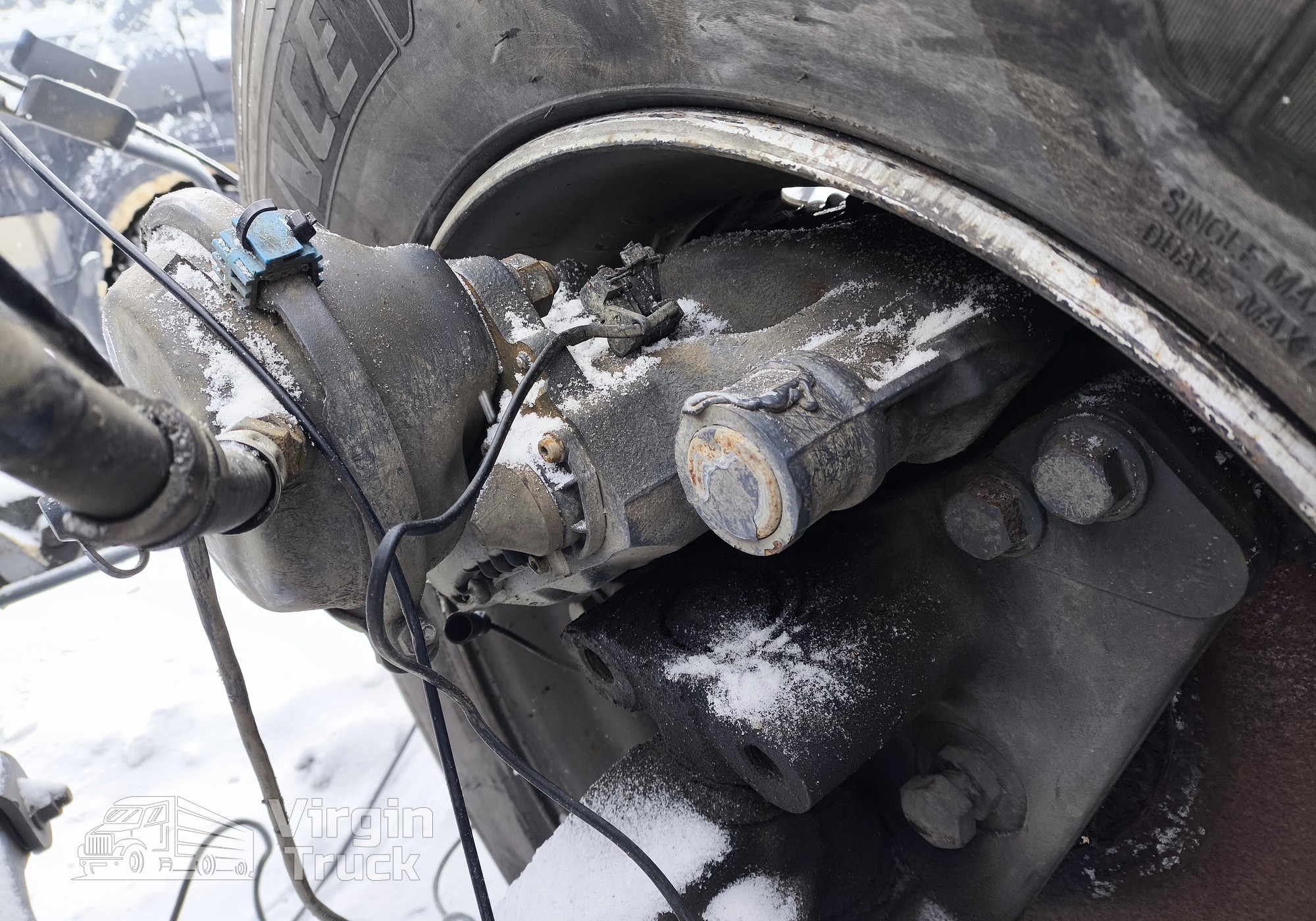 1862300 Суппорт передний правый 2019г.