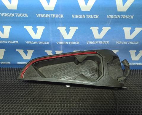 82213703 Подстаканник левый для Volvo FH 4 (с 2012)