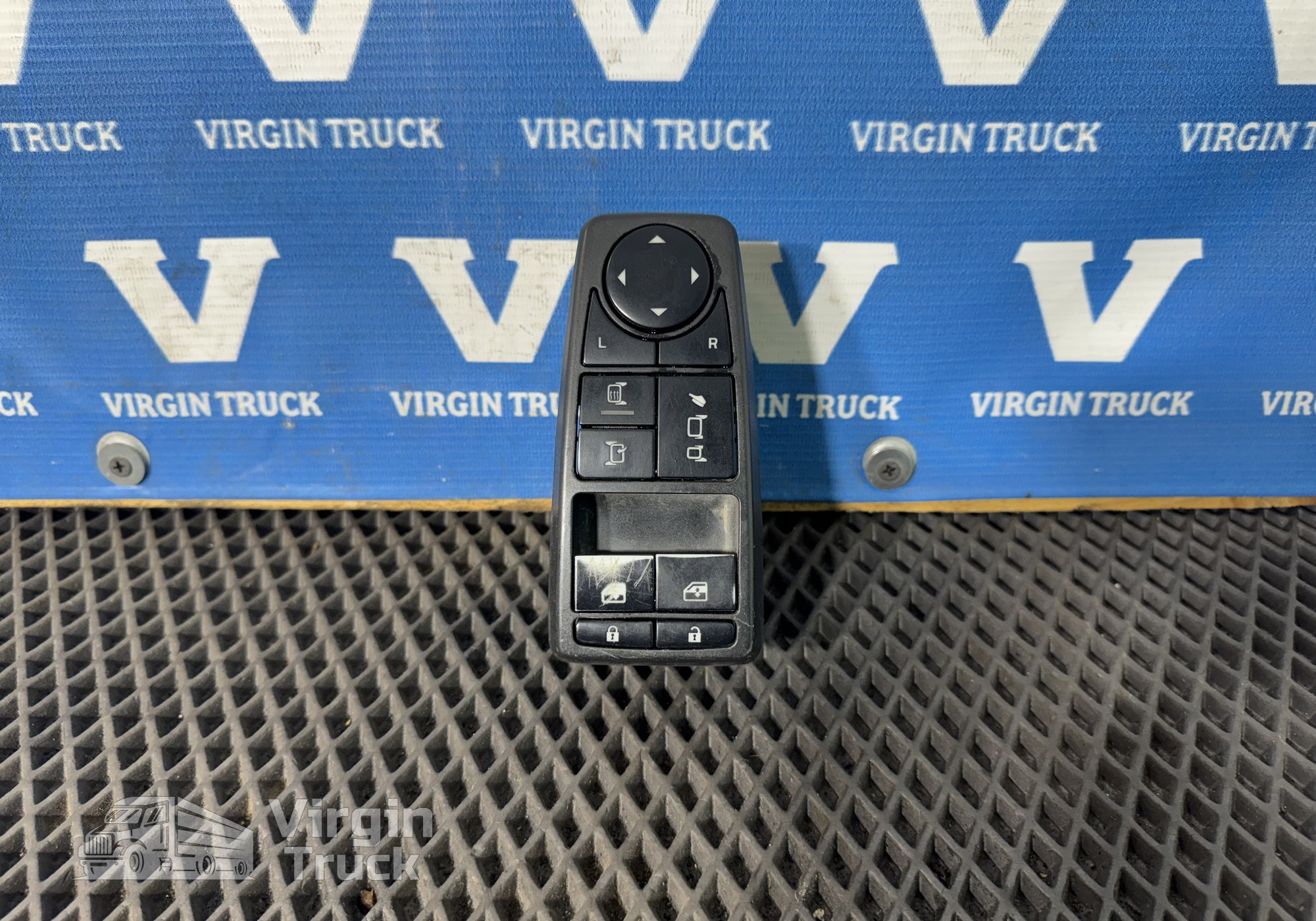 81258067092 Блок управления стеклоподъемниками для Man TGS