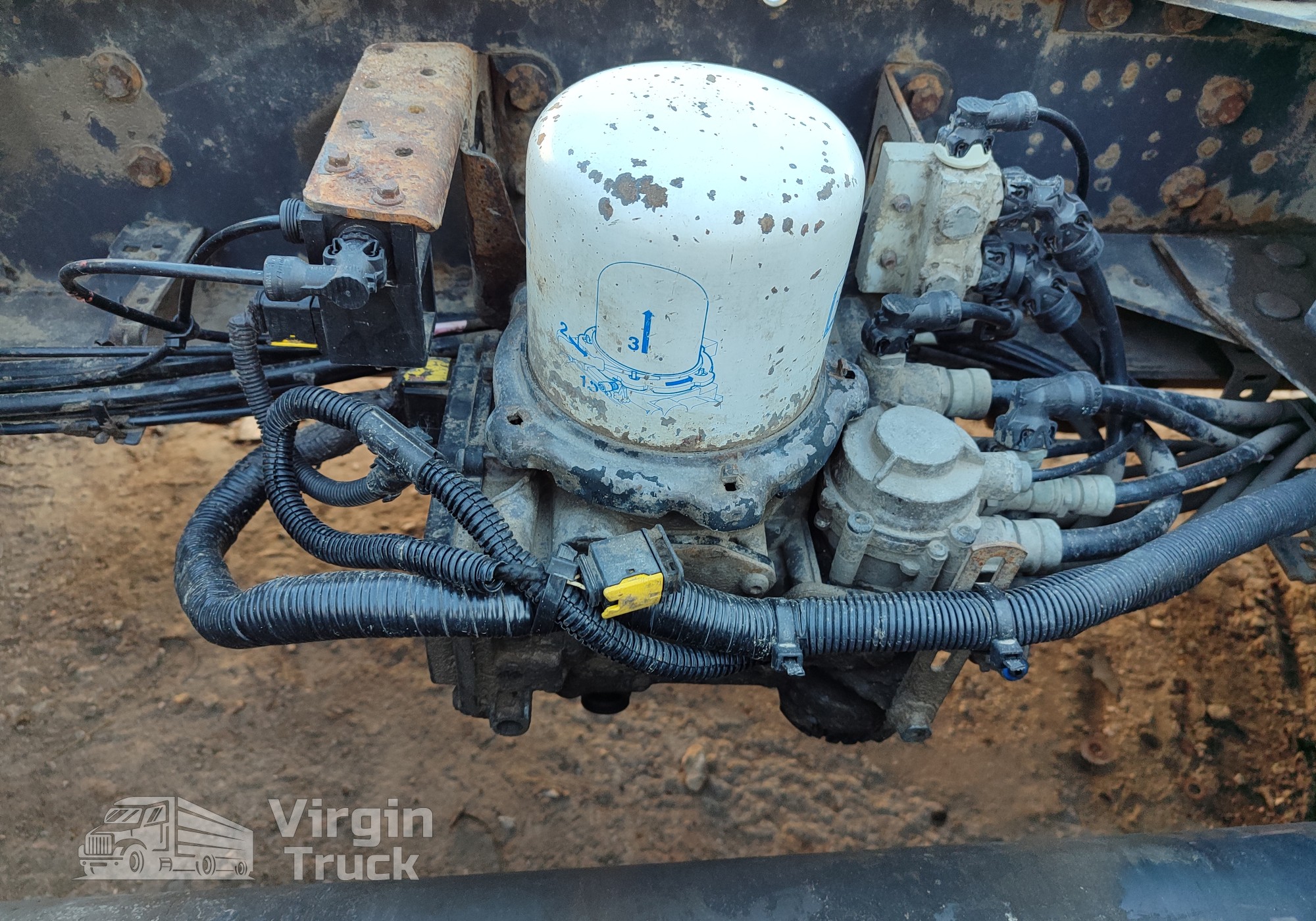22858336 Осушитель пневматической системы для Volvo FH 4 (с 2012)