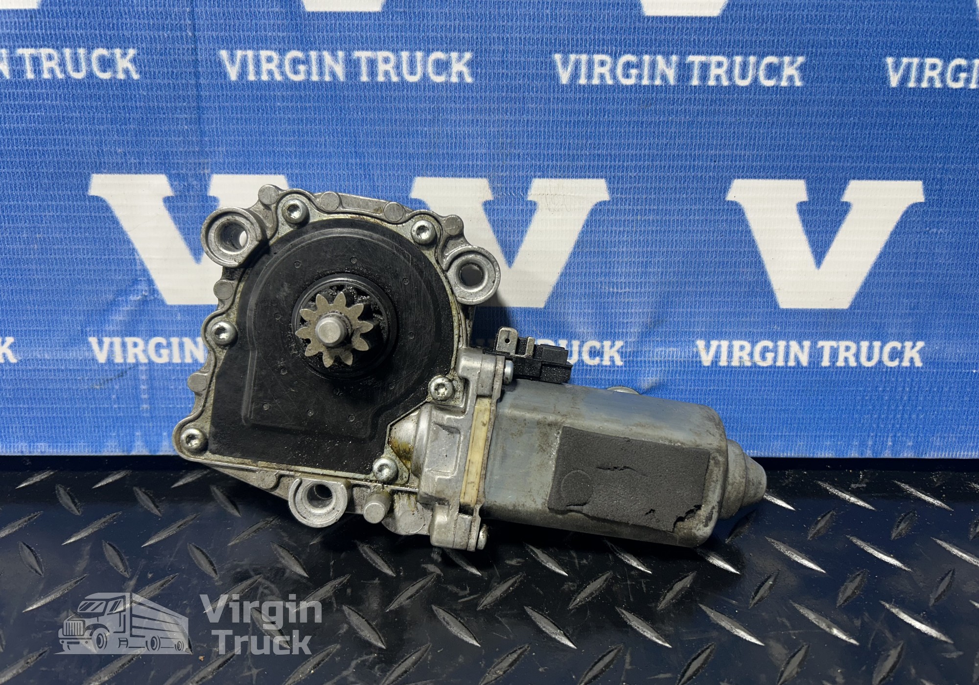 2303350 Моторчик стеклоподъемника