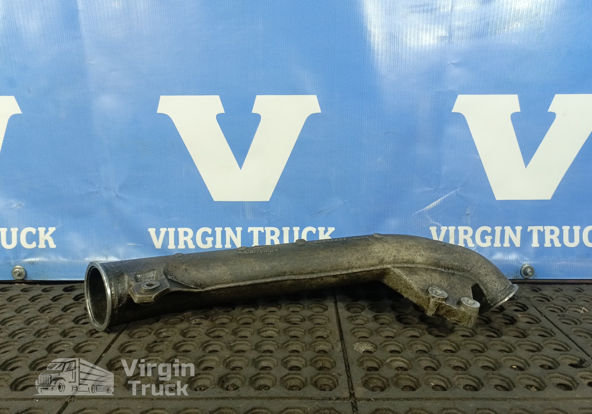 22542233 Патрубок интеркулера для Renault T