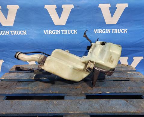 20382655 Бачок омывателя для Разные Грузовики