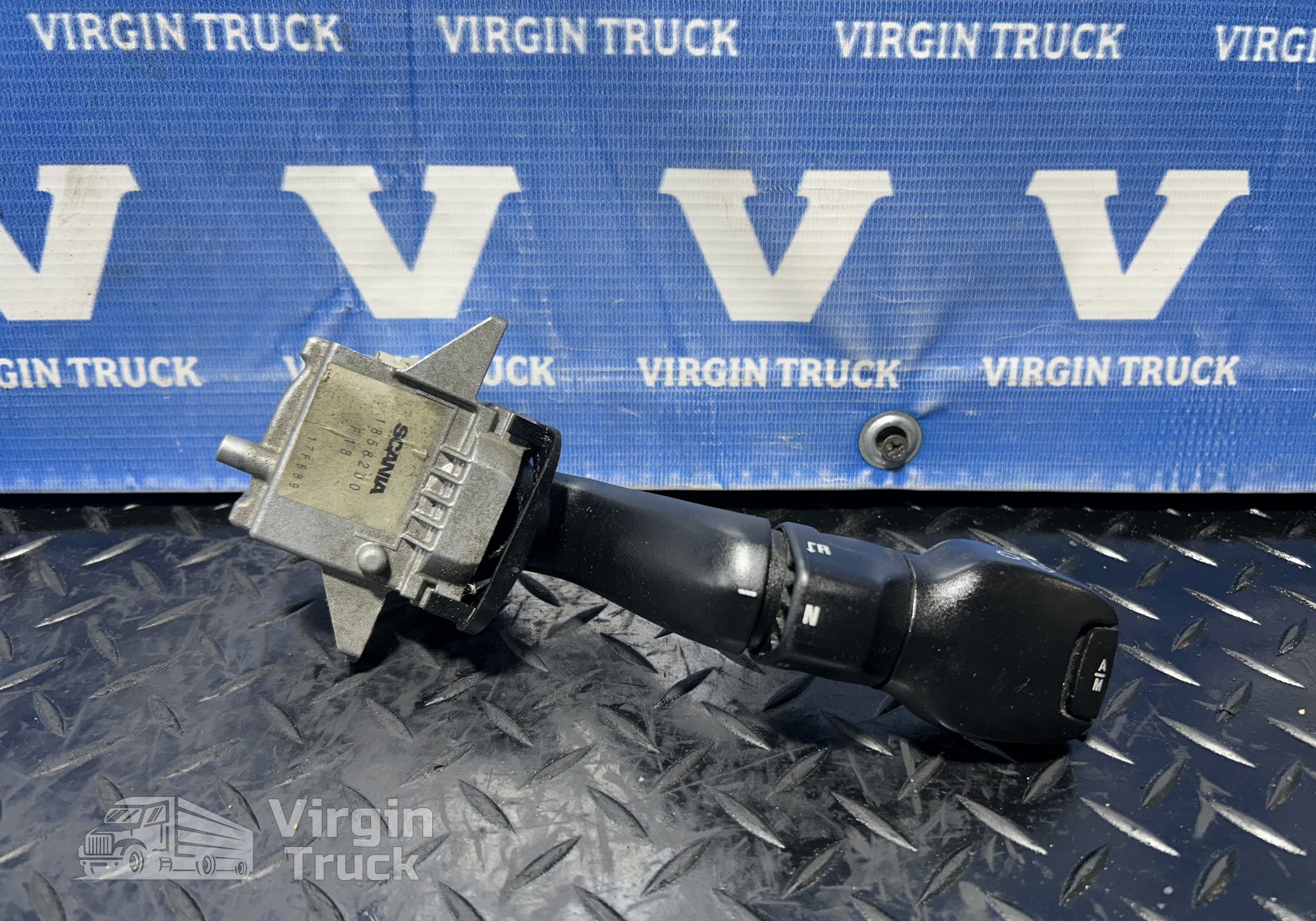 1548289 Переключатель подрулевой для Scania 5-series G (с 2004 по 2016)