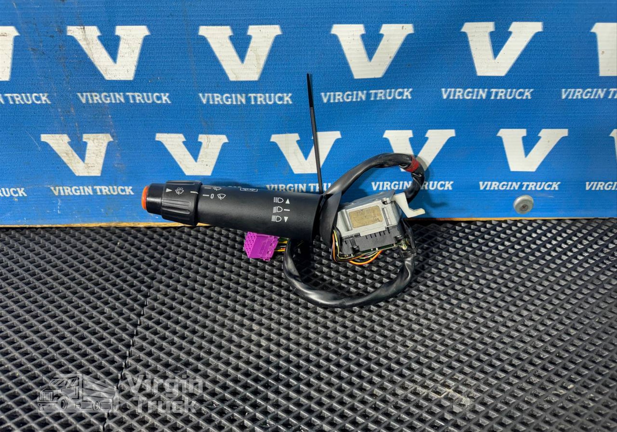 0085450124 Переключатель поворотов и дворников(стрекоза) для Mercedes-Benz Actros MP2 (с 2002 по 2008)