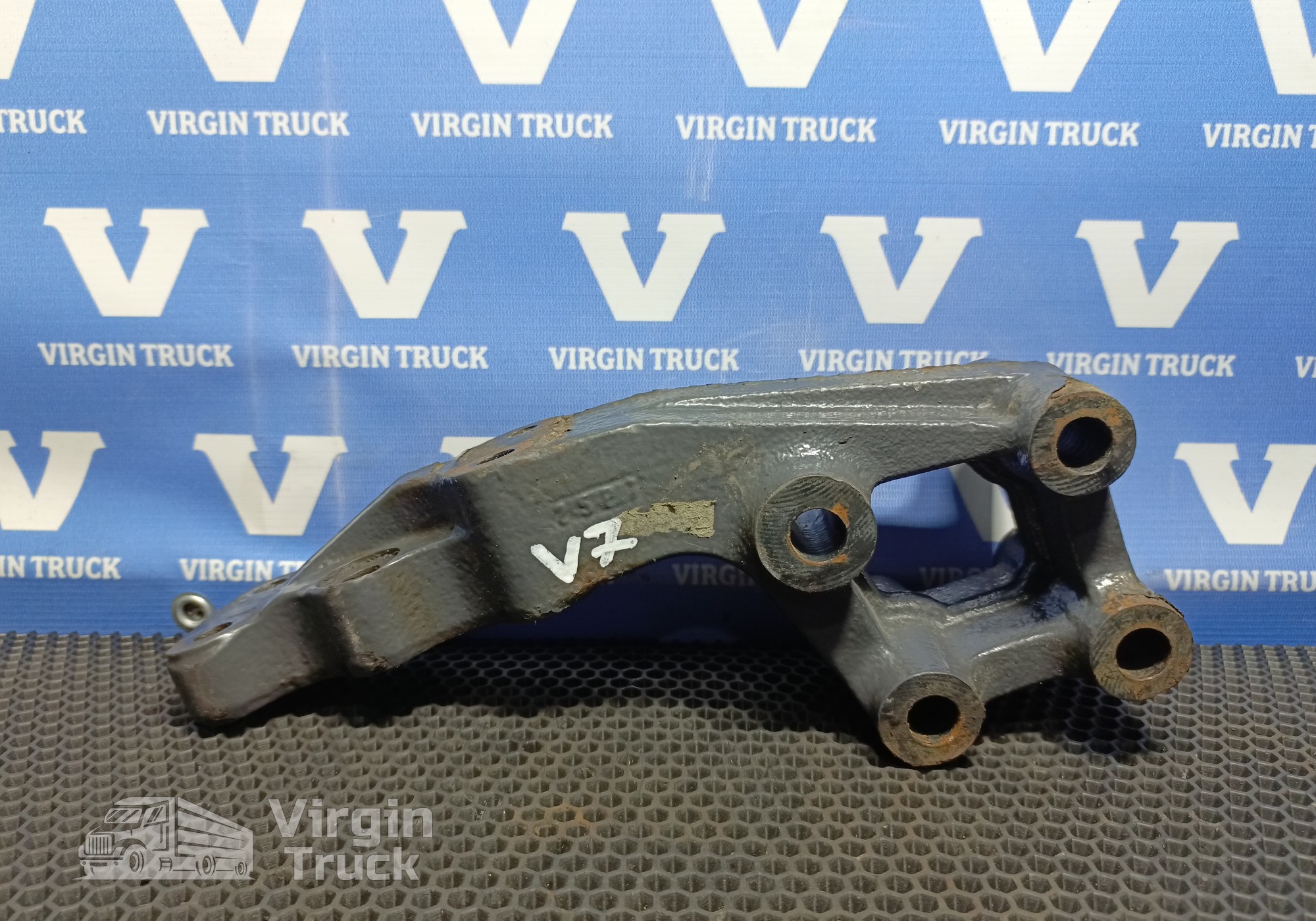 21647361 Кронштейн торсиона для Volvo