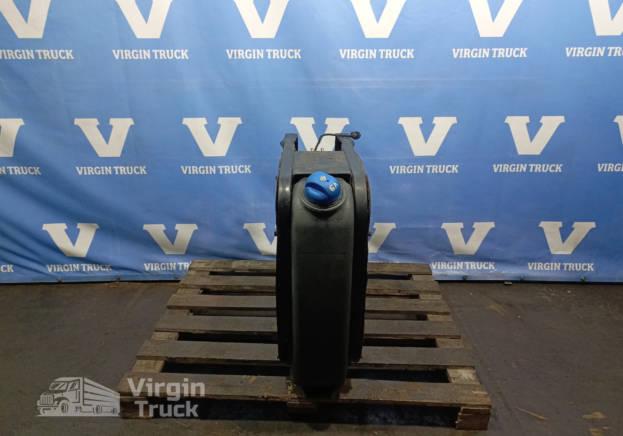 7420740695 Бак AdBlue в сборе для Volvo FH