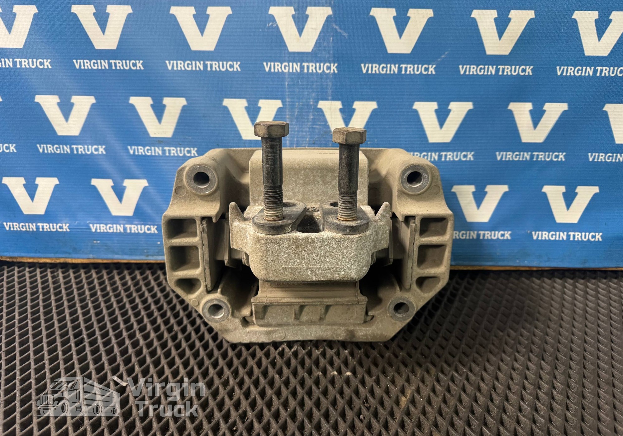 1906590 Подушка КПП для Scania 5-series G (с 2004 по 2016)