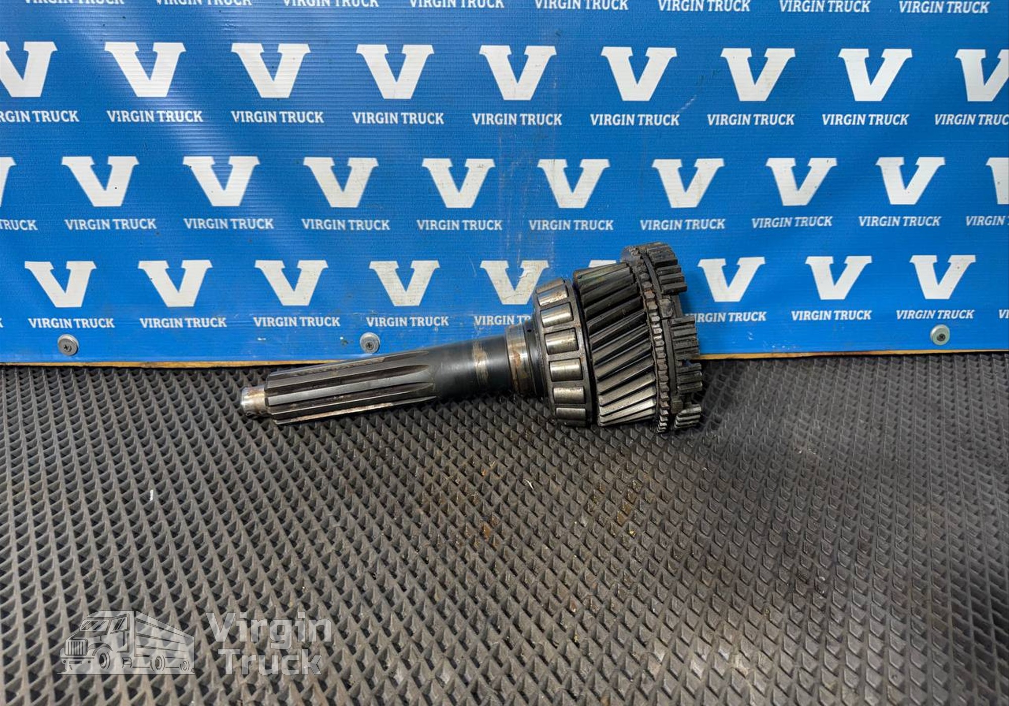 1673542 Вал КПП первичный для Volvo FH