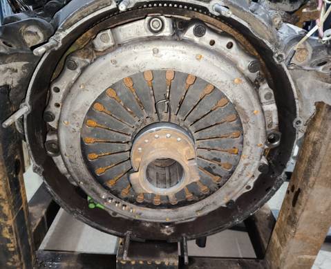 1665428 Корзина сцепления для Iveco EuroTech