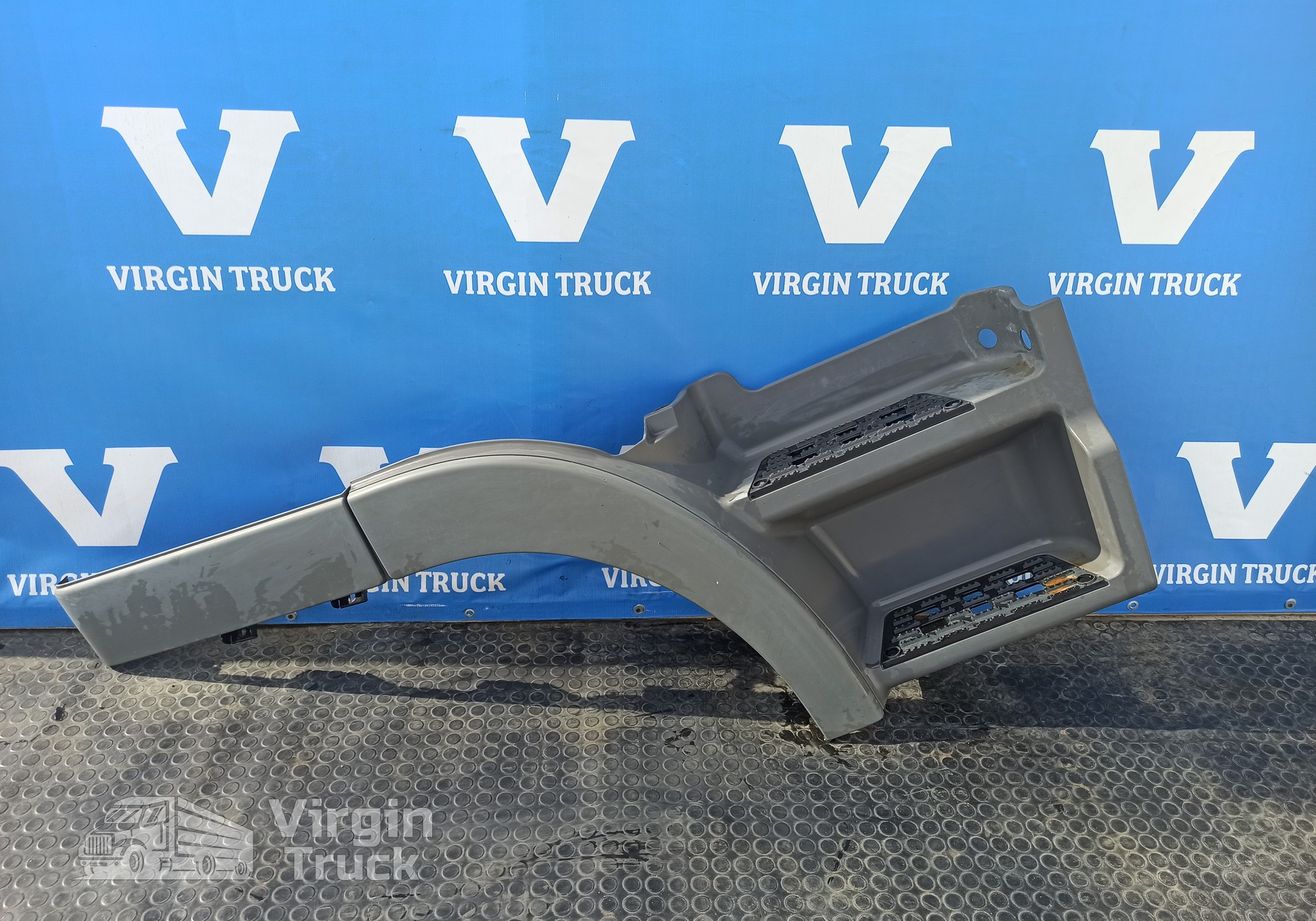 9436661501 Корпус подножки правый для Mercedes-Benz Actros MP3 (с 2008)