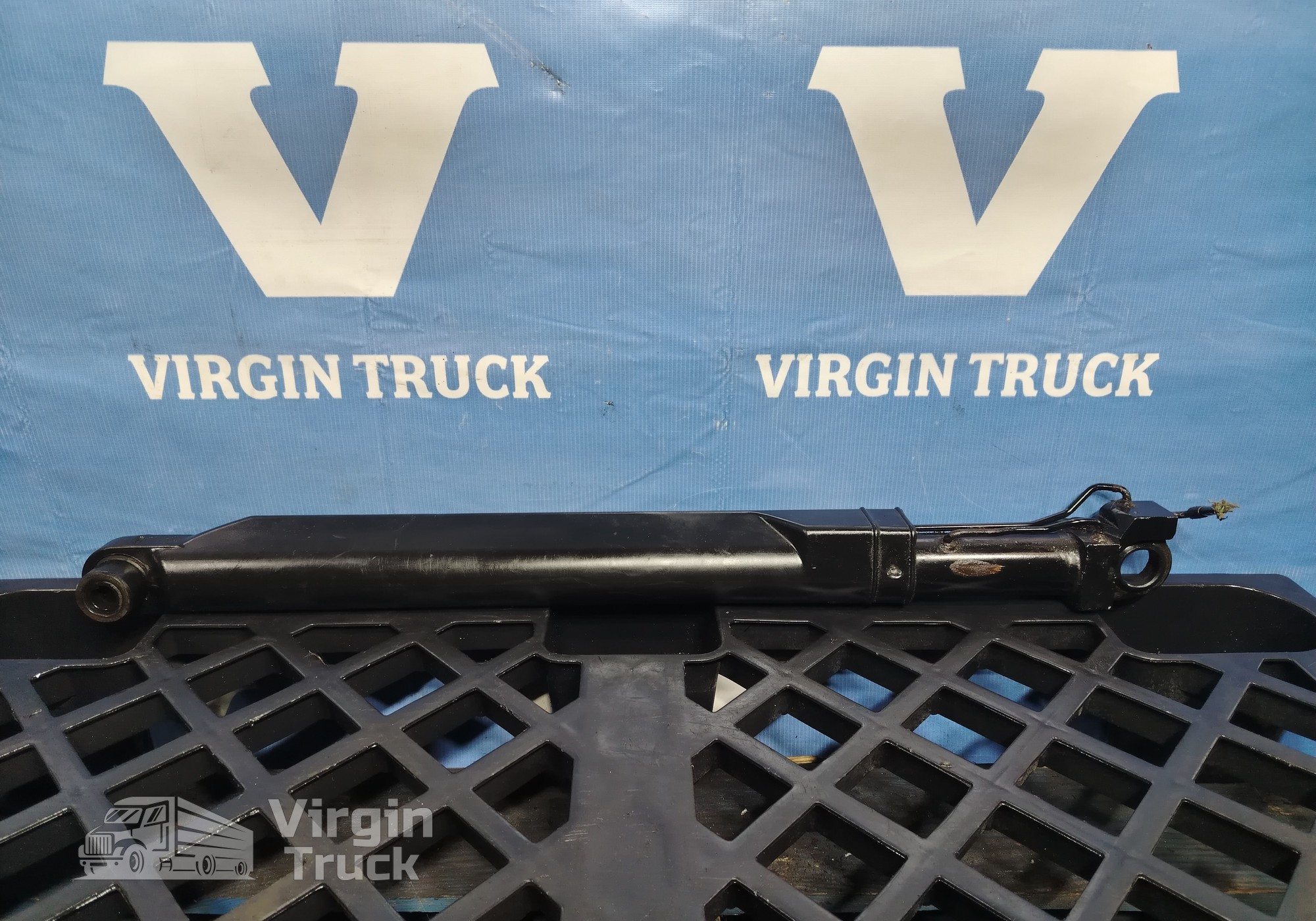 22070283 Цилиндр подъема кабины/кузова для Volvo FH 4 (с 2012)