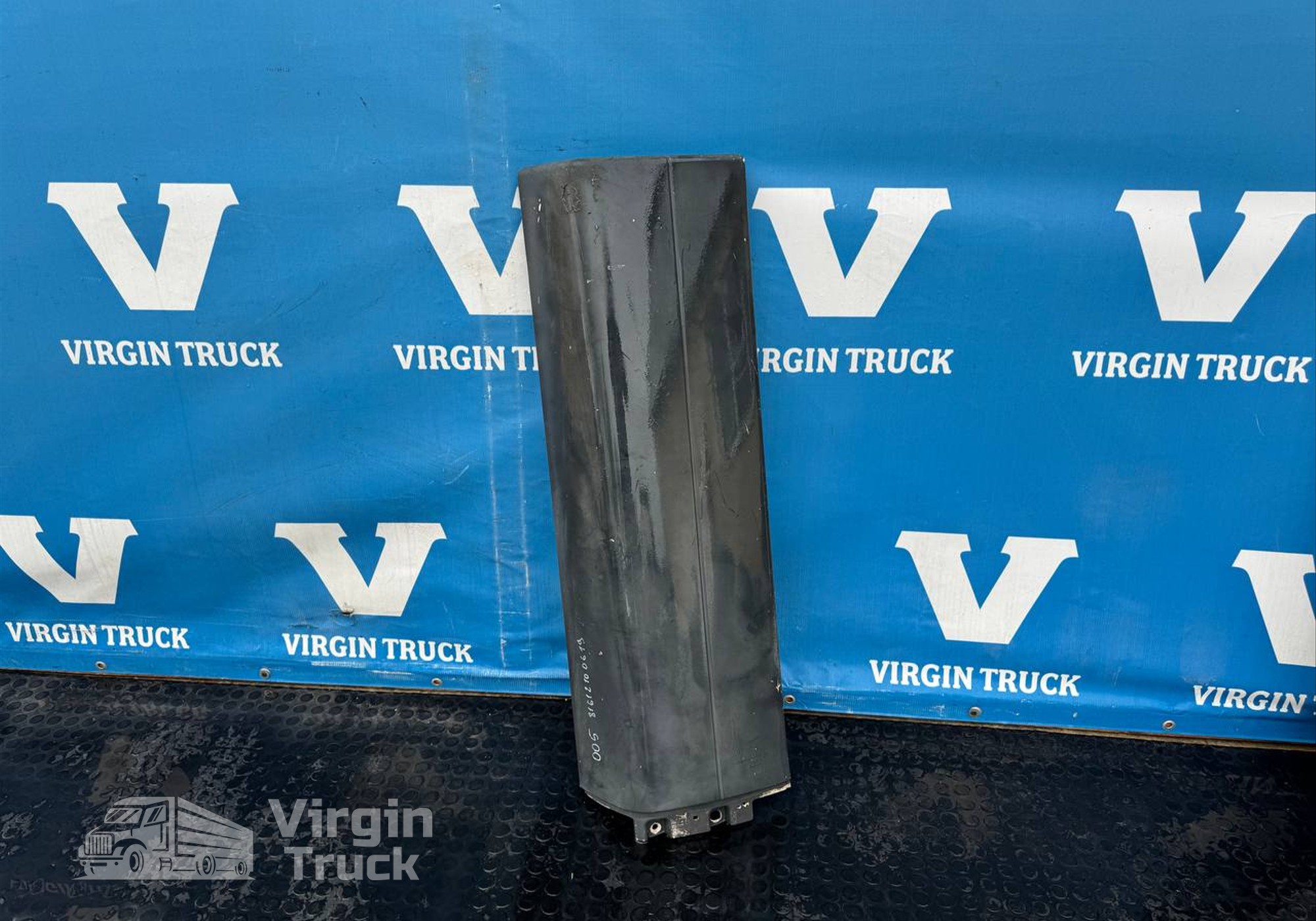 81612100613 Накладка на крыло левая для Man TGS I (с 2007)