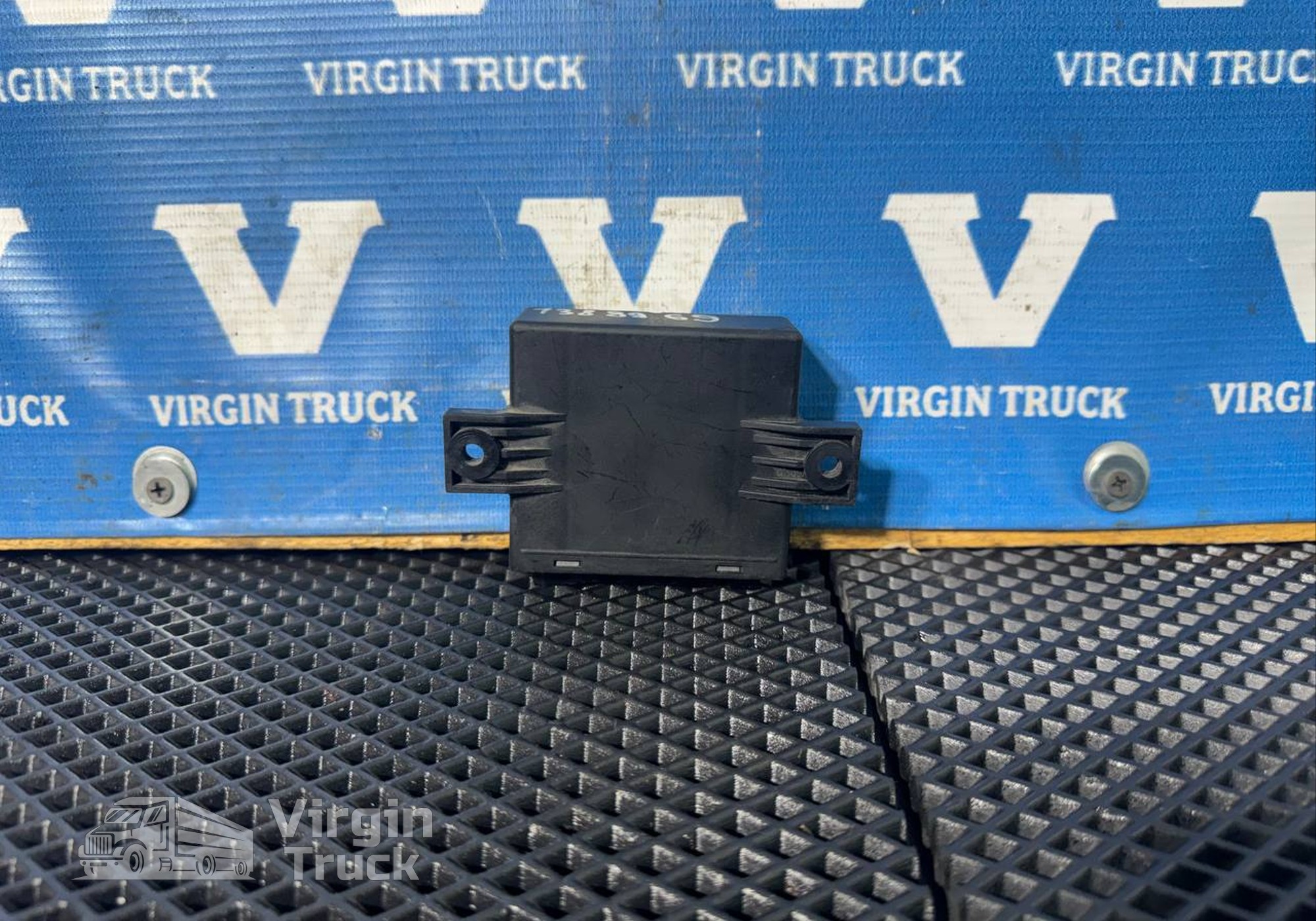 1388969 Блок управления центральным замком