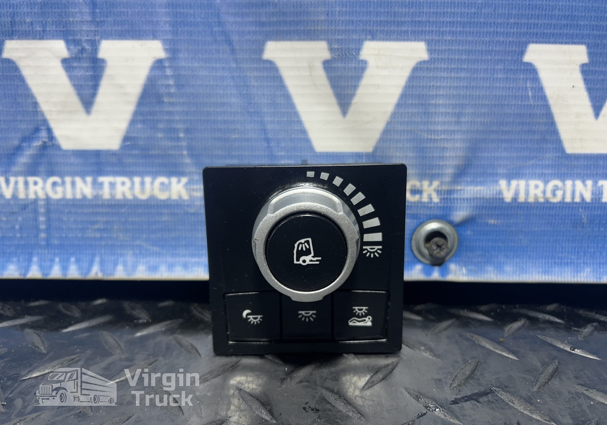 7421995058 Переключатель света для Renault T (с 2013)